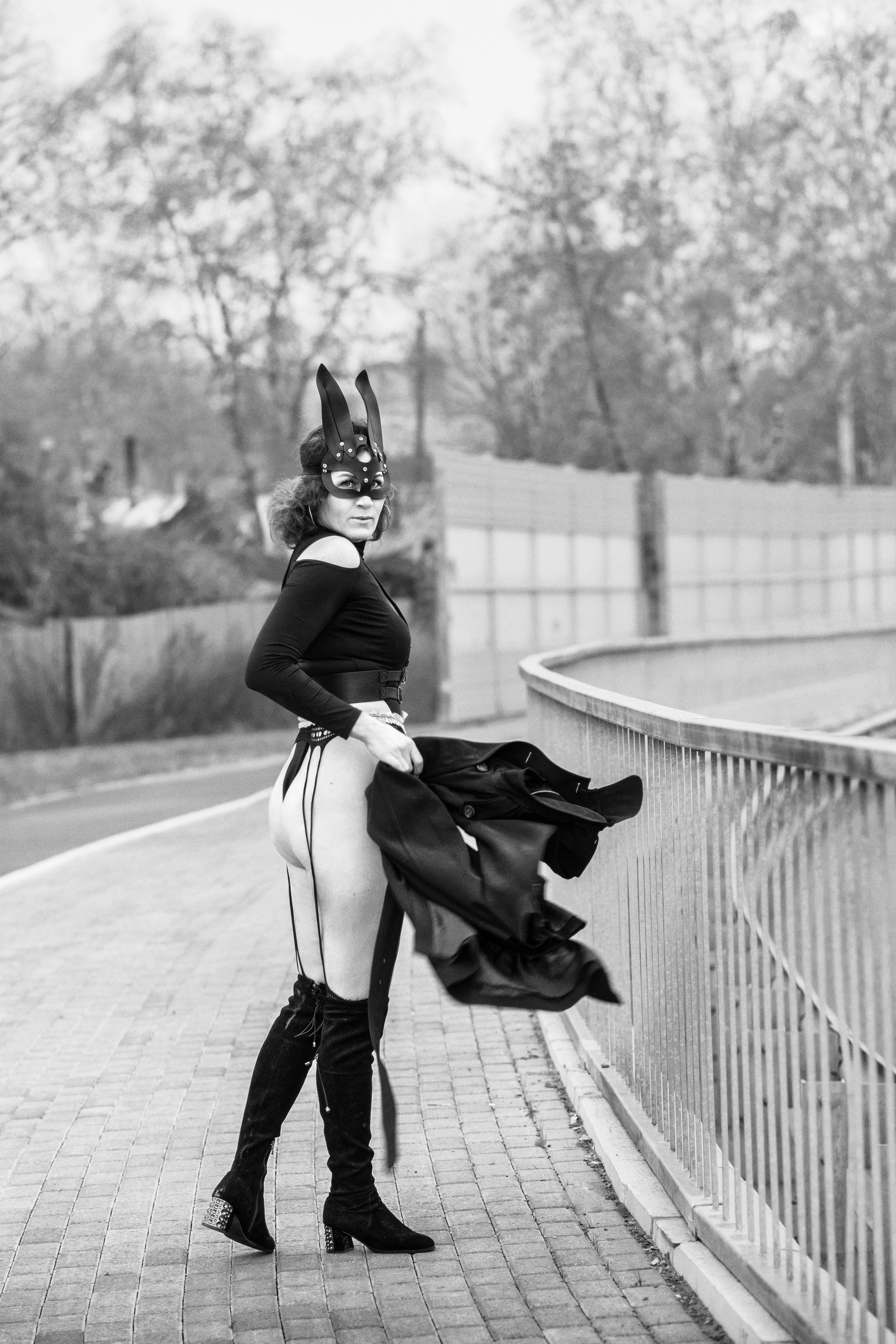 ЖЕНСКИЙ ПОРТРЕТ. Главная