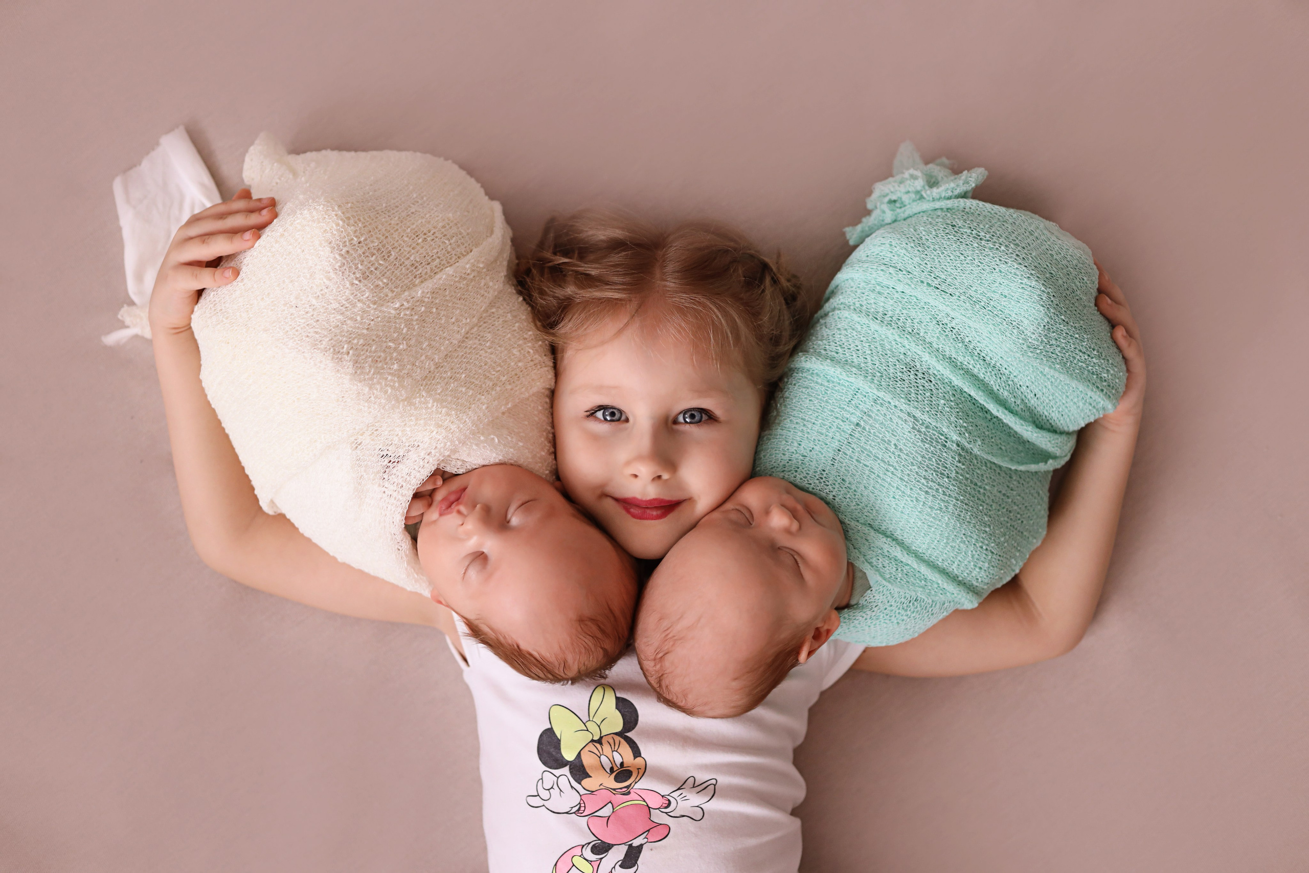 Артем и Дмитрий 1 месяц 1 день. Семейный фотограф и фотограф новорожденных в Санкт-Петербурге Алина Фе