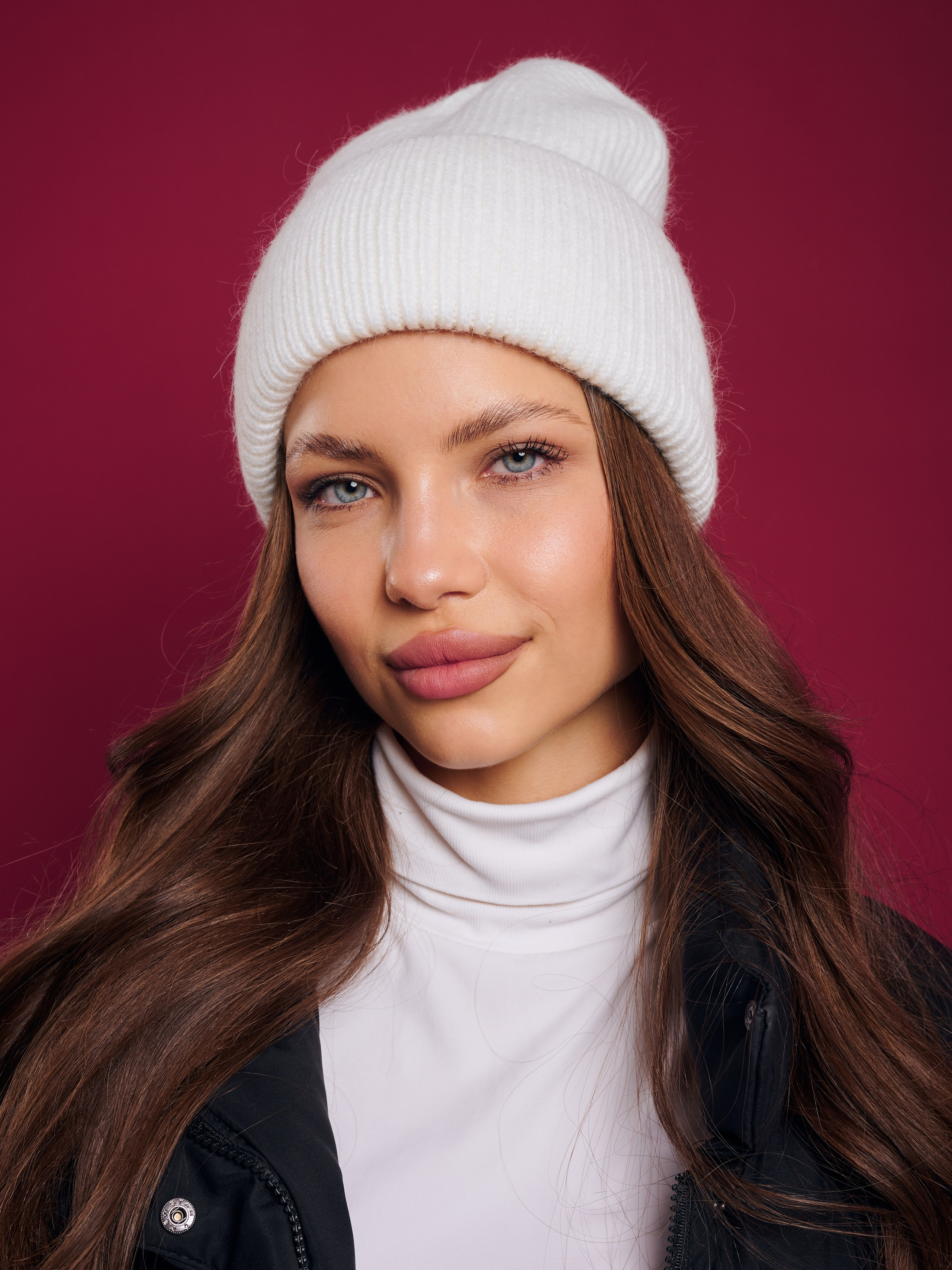 Шапки для WB. Коммерческий фотограф из Уфы Яна Шакирова