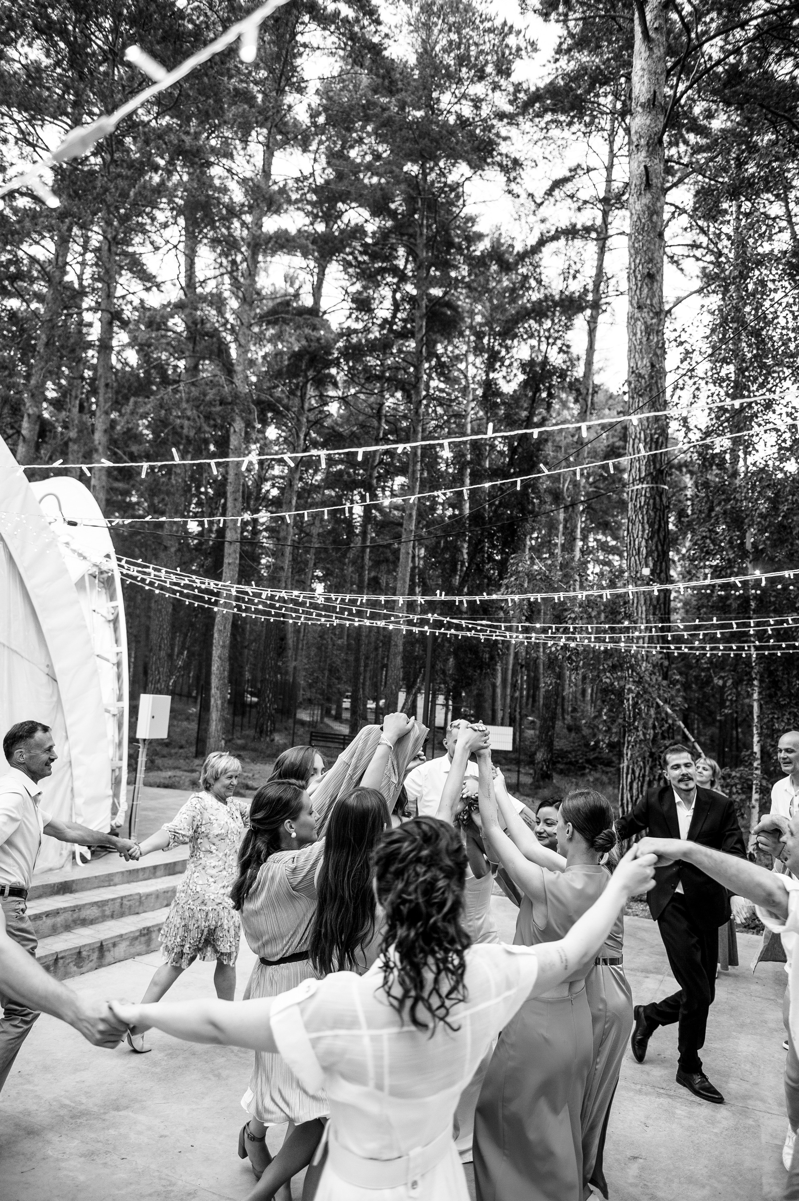 Вот такая заварушка. Свадебный фотограф Саша Базенко