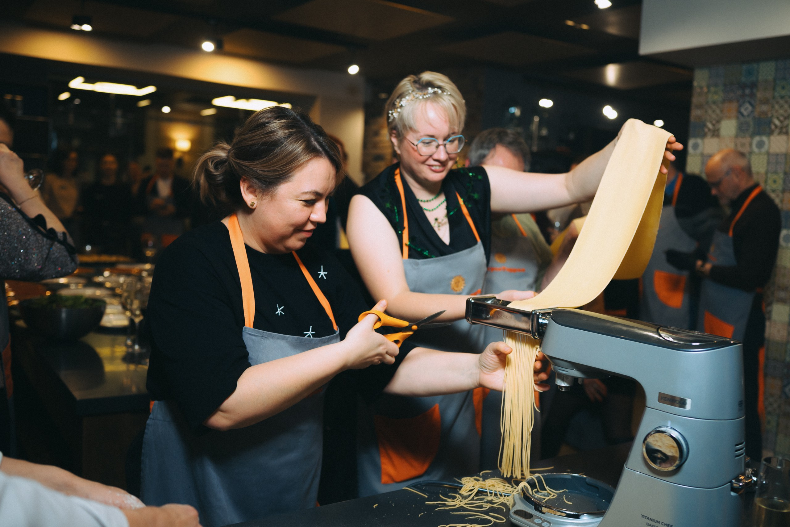 Корпоративы (сборник). Komonev