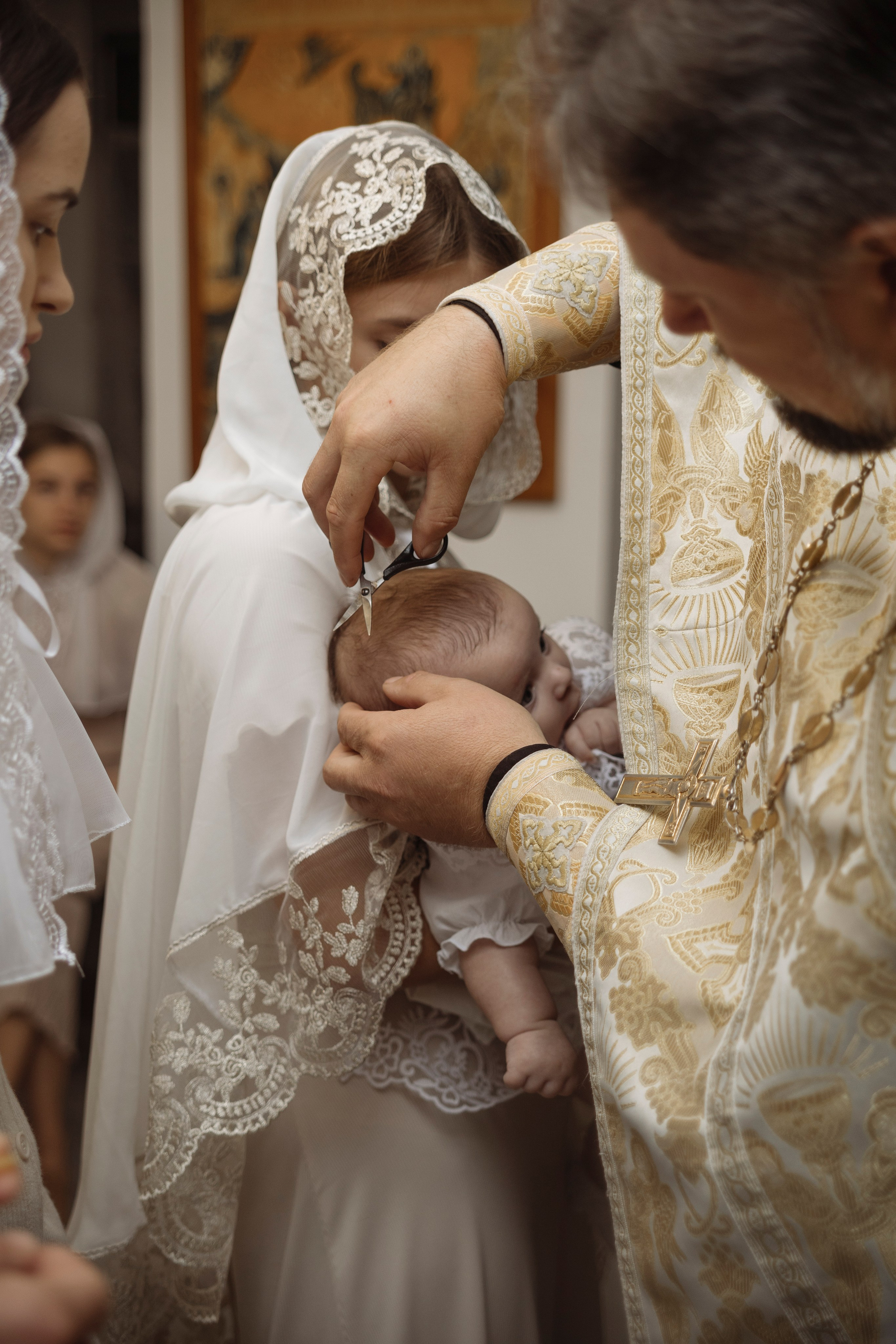 Крещение Эсмира. Я — фотограф, который помогает запечатлеть самые важные моменты вашей жизни!