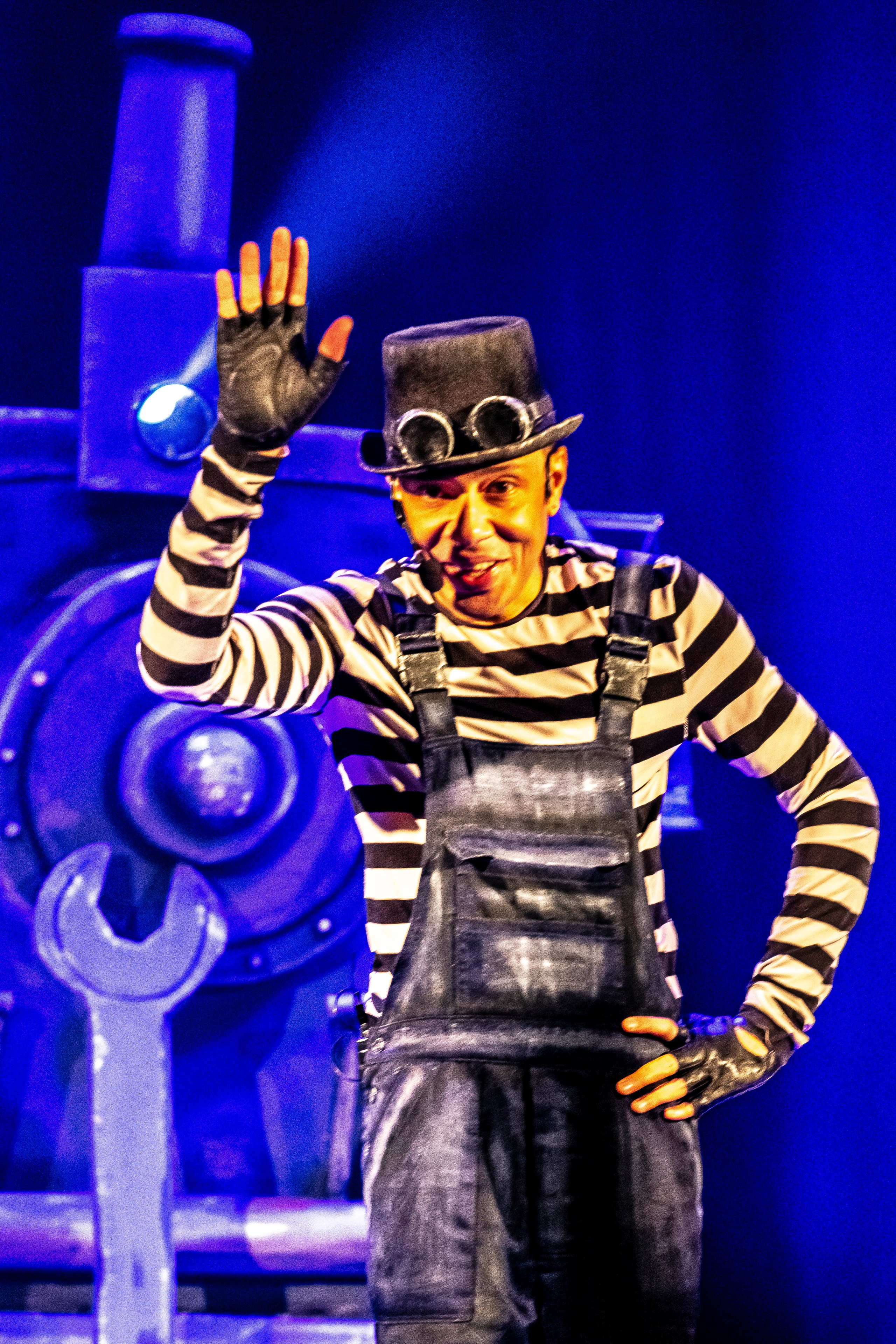 Театрп гномов или настоящие друзья. Фотограф в Сочи Юрий Шептаев