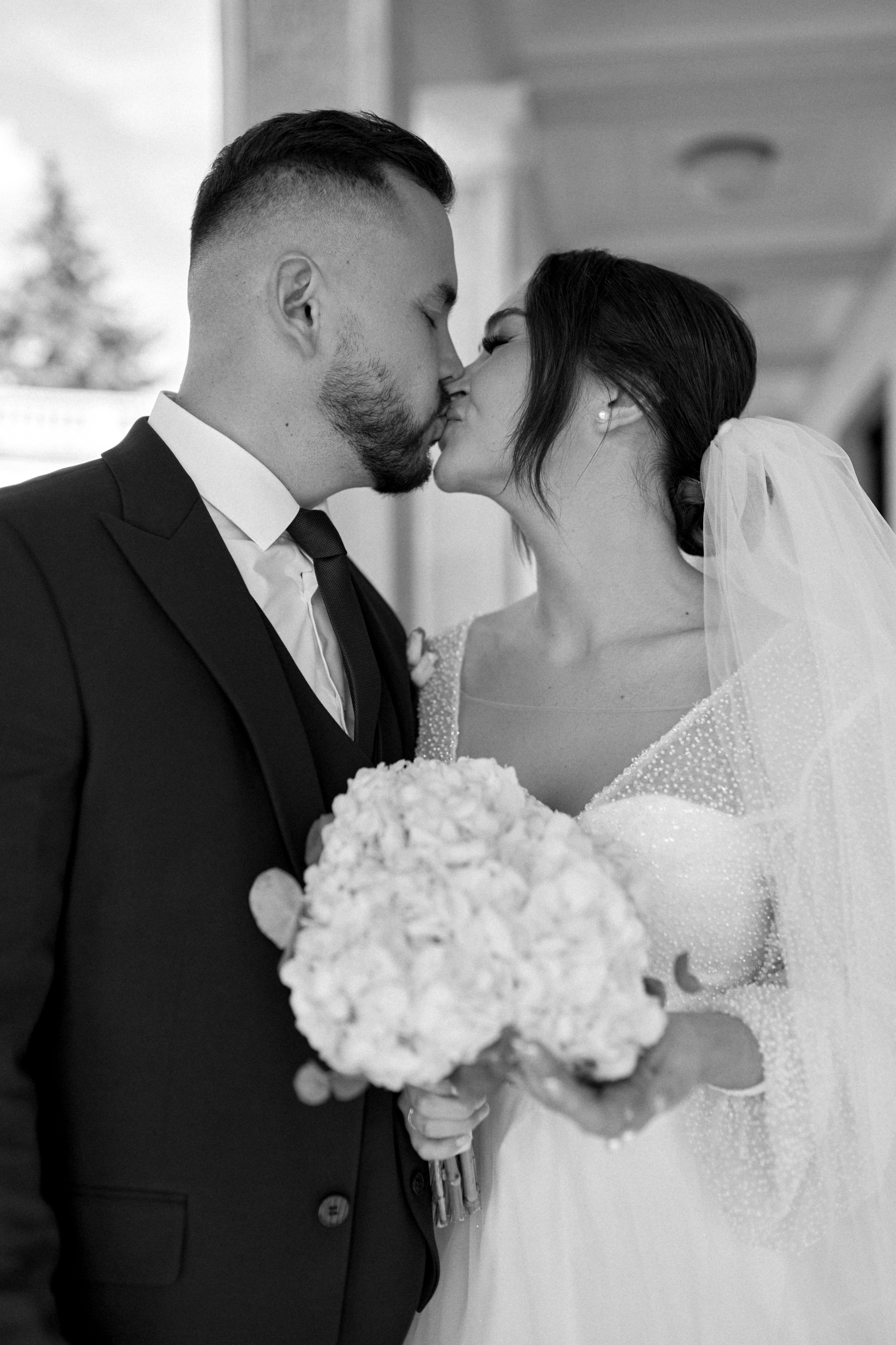 Свадебная фотосессия в Москве. Сестры Карабаза. Фотографы и ретушеры в Москве и Санкт-Петербурге