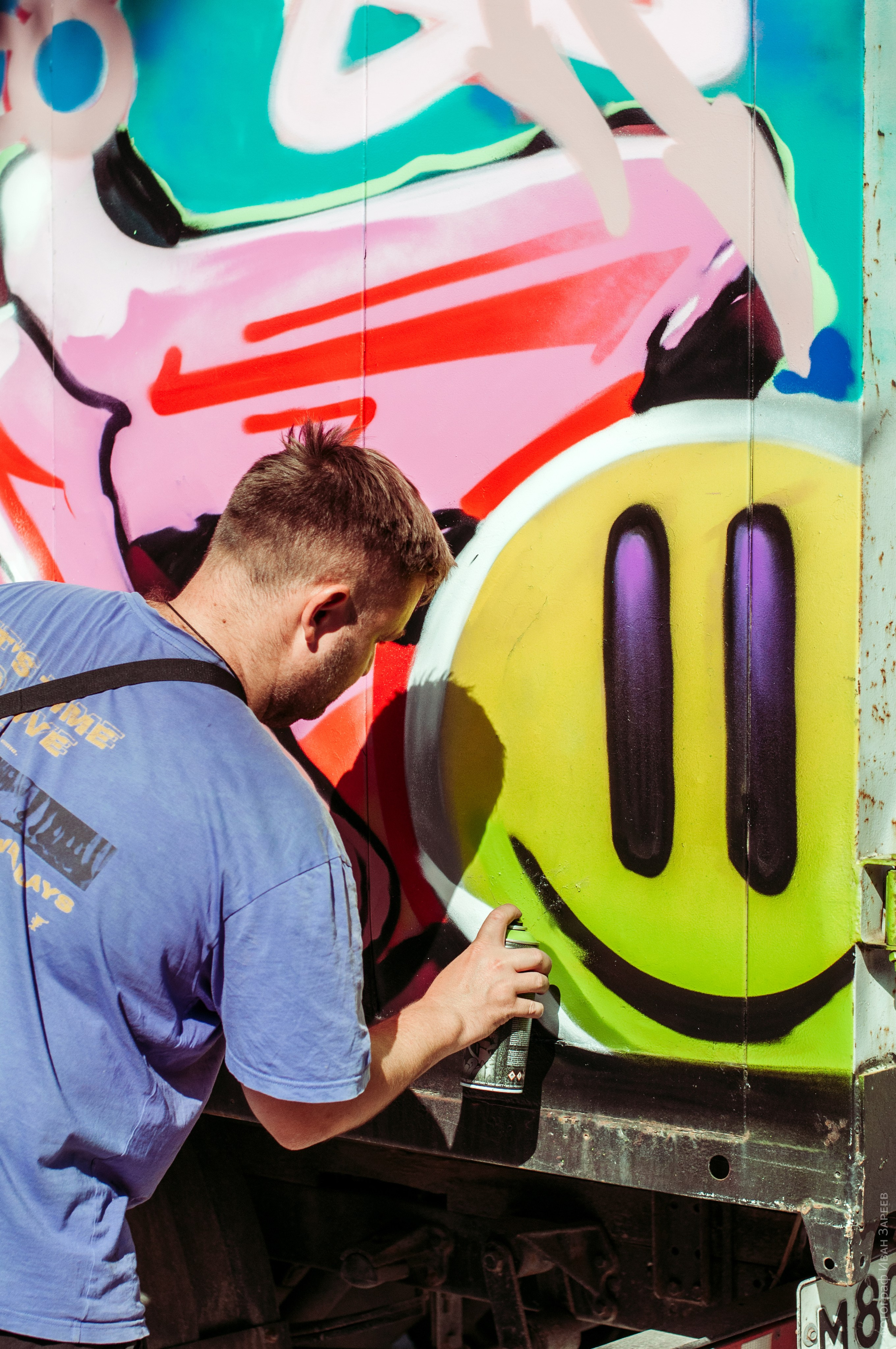 Граффити и брейкинг. Репортажный фотограф в Симферополе Зареев Иван