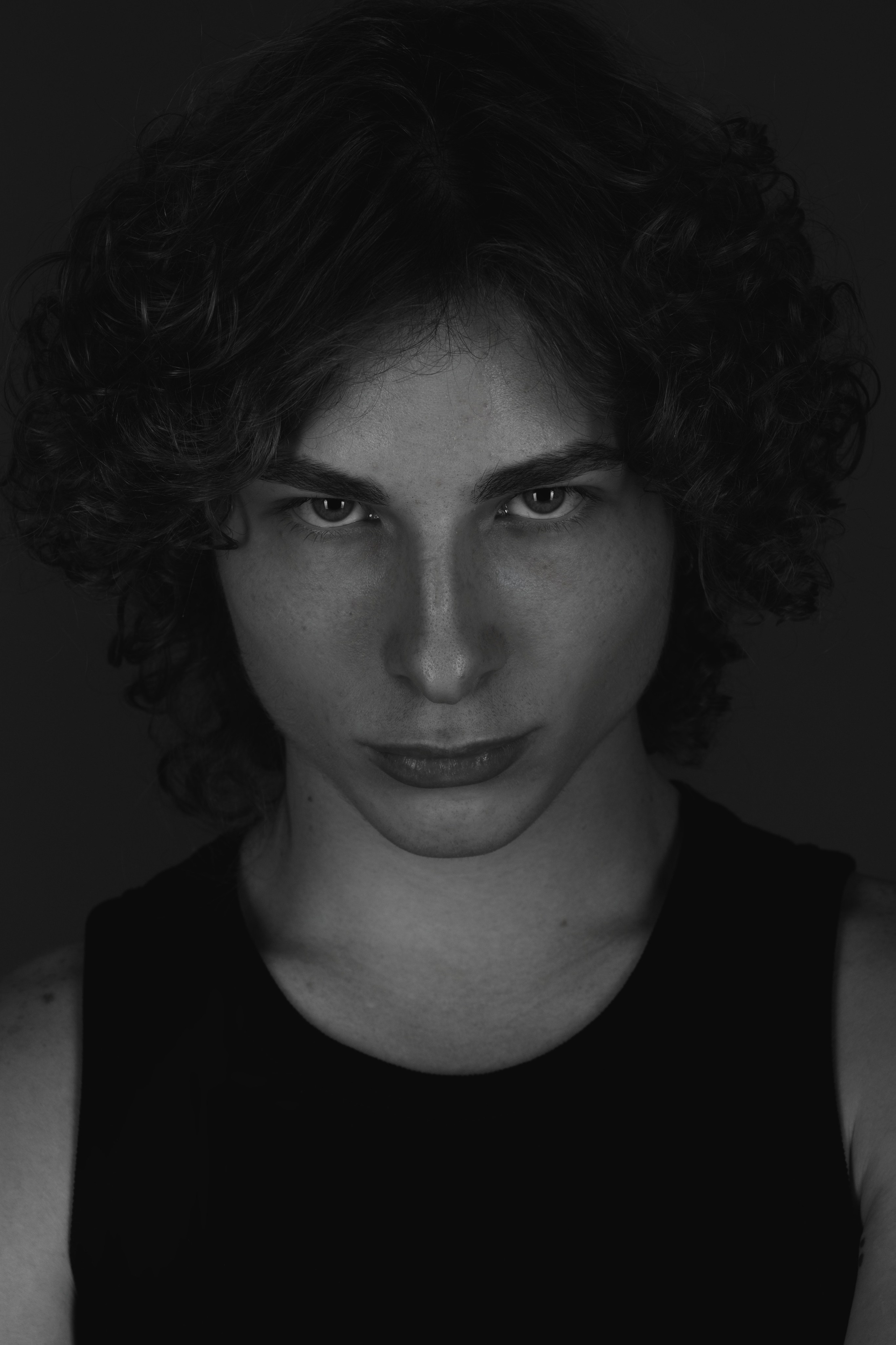 Модельные и актерские тесты. Портретный фотограф в Москве Александр Денисов