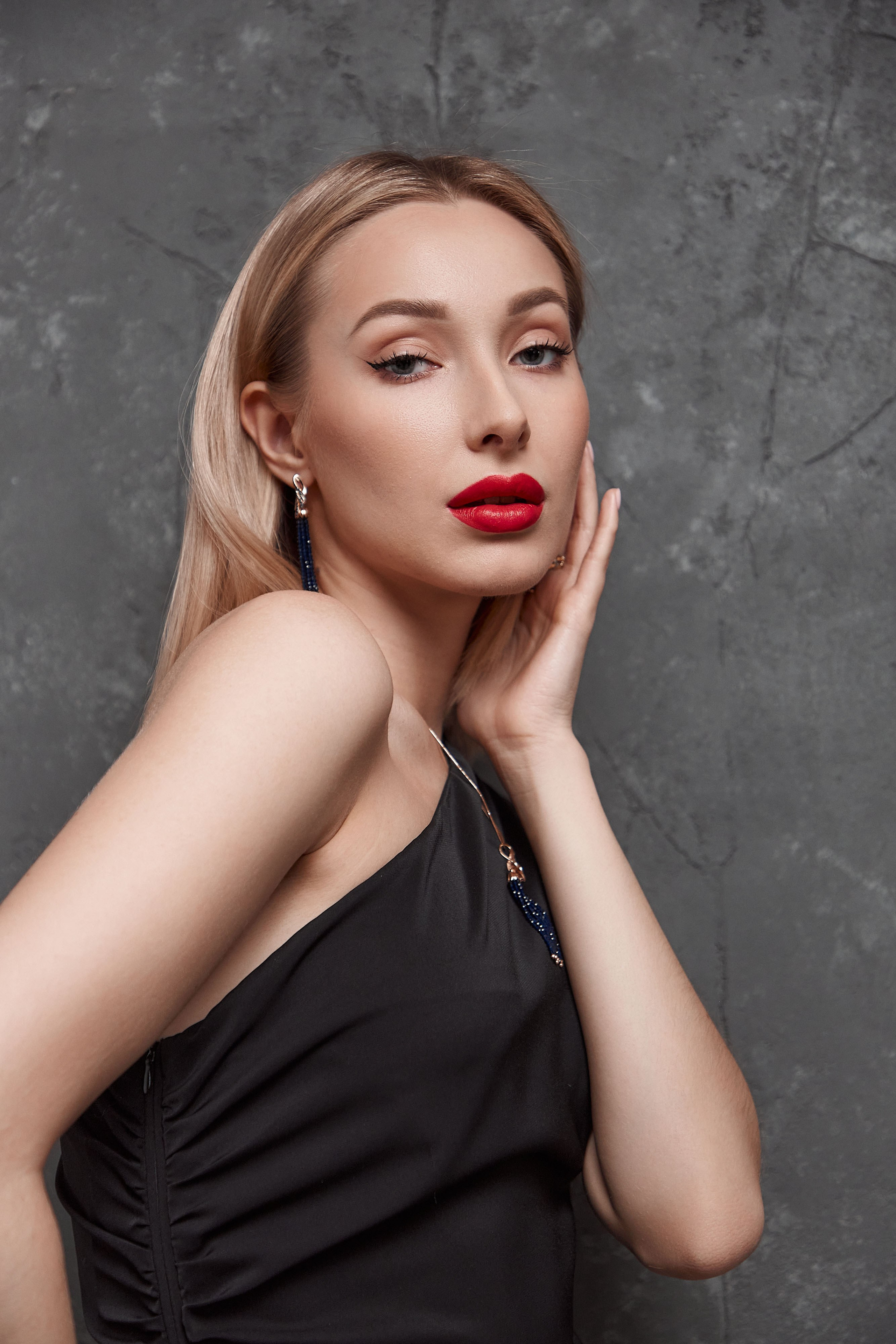 АЛИНА. Продающий контент для маркетплейсов и e-commerce «под ключ»