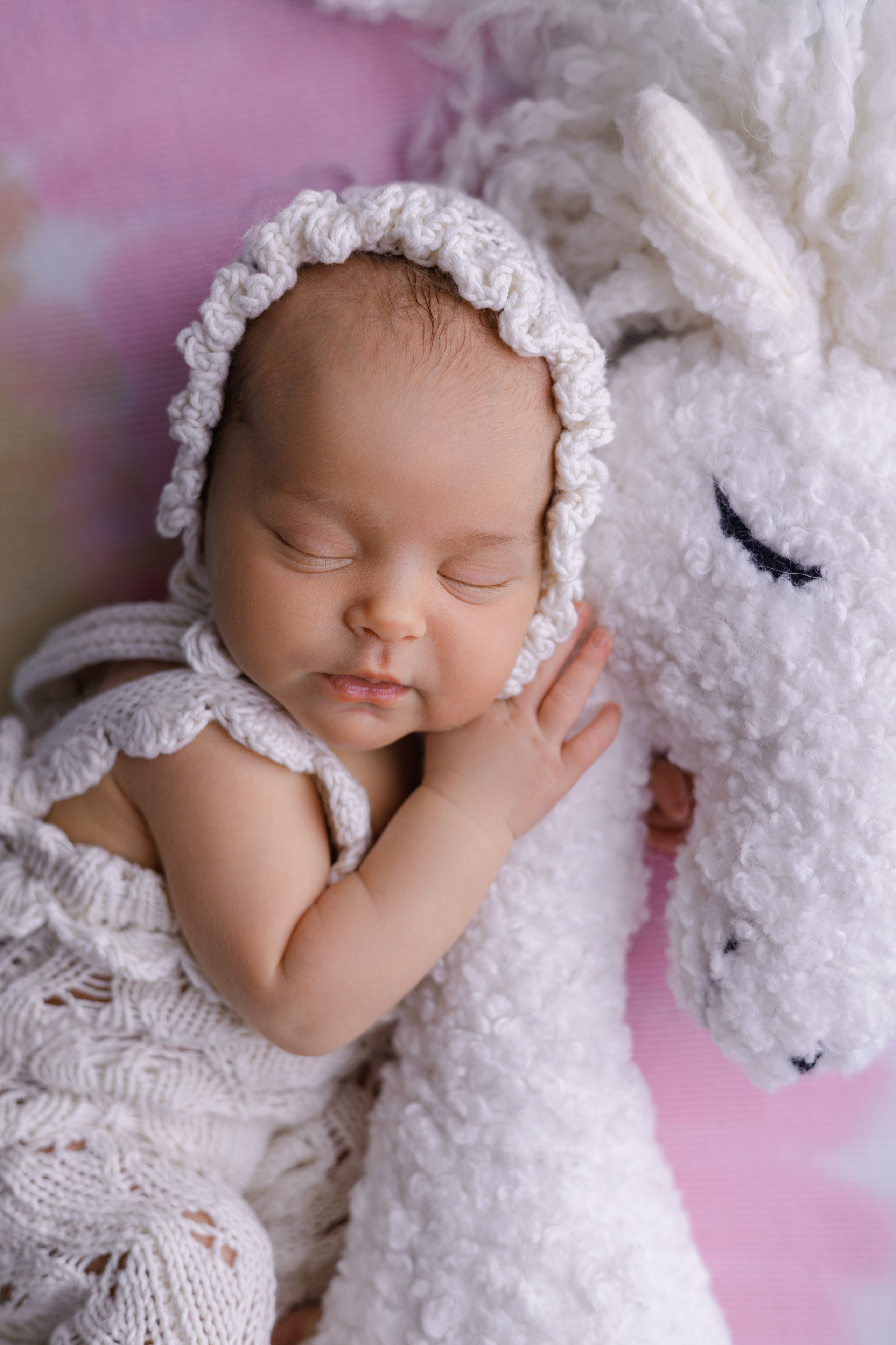 Мира. Евгения Горбунова фотограф новорожденных в Новом Уренгое