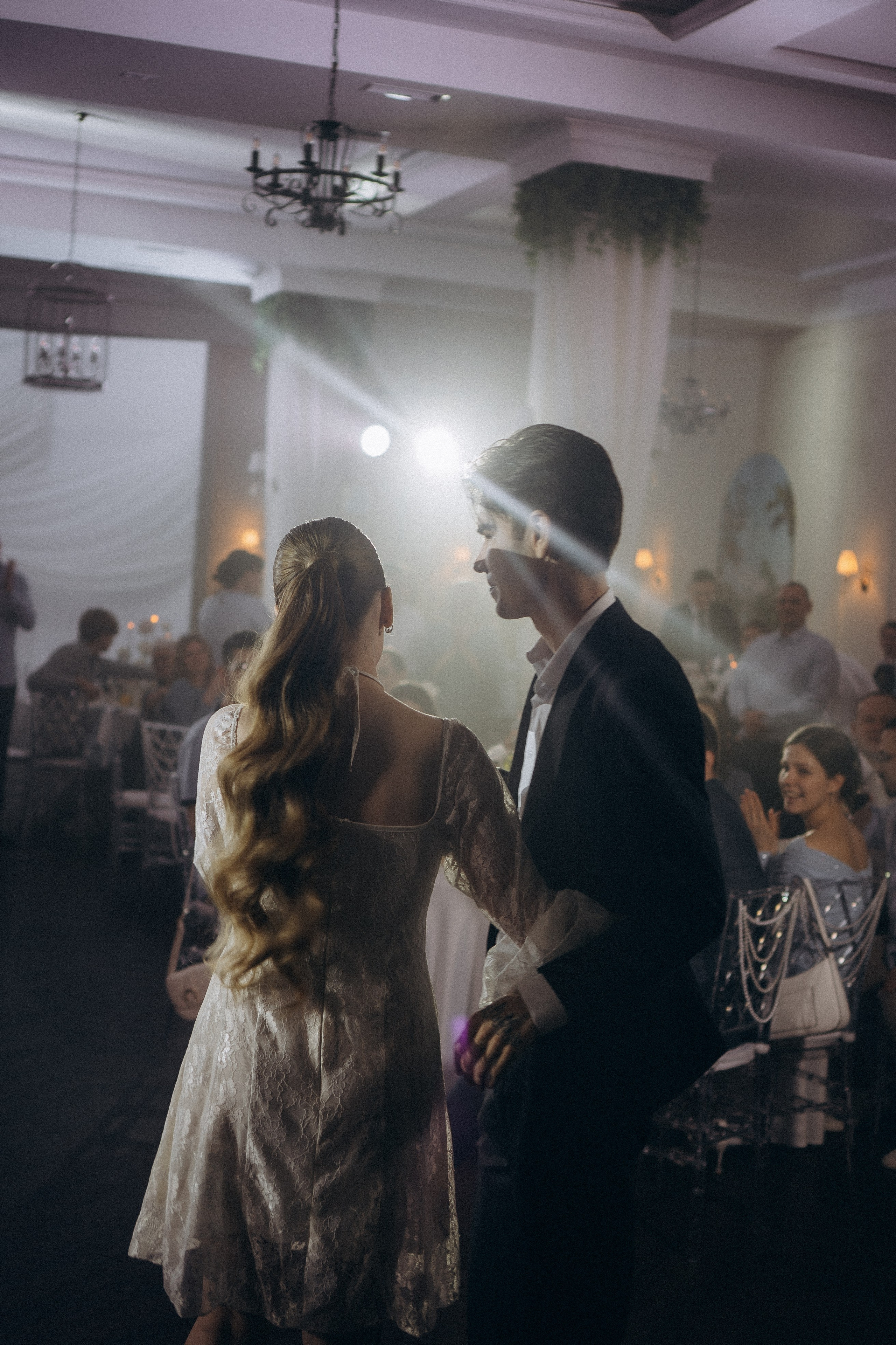 СЬЕМКА СВАДЕБНОГО БАНКЕТА (СНЯТО В СИБИРЕ В НИЖНЕВАРТОВСКЕ). Профессиональный фотограф, Санкт-Петербург — Виктория Богомолова