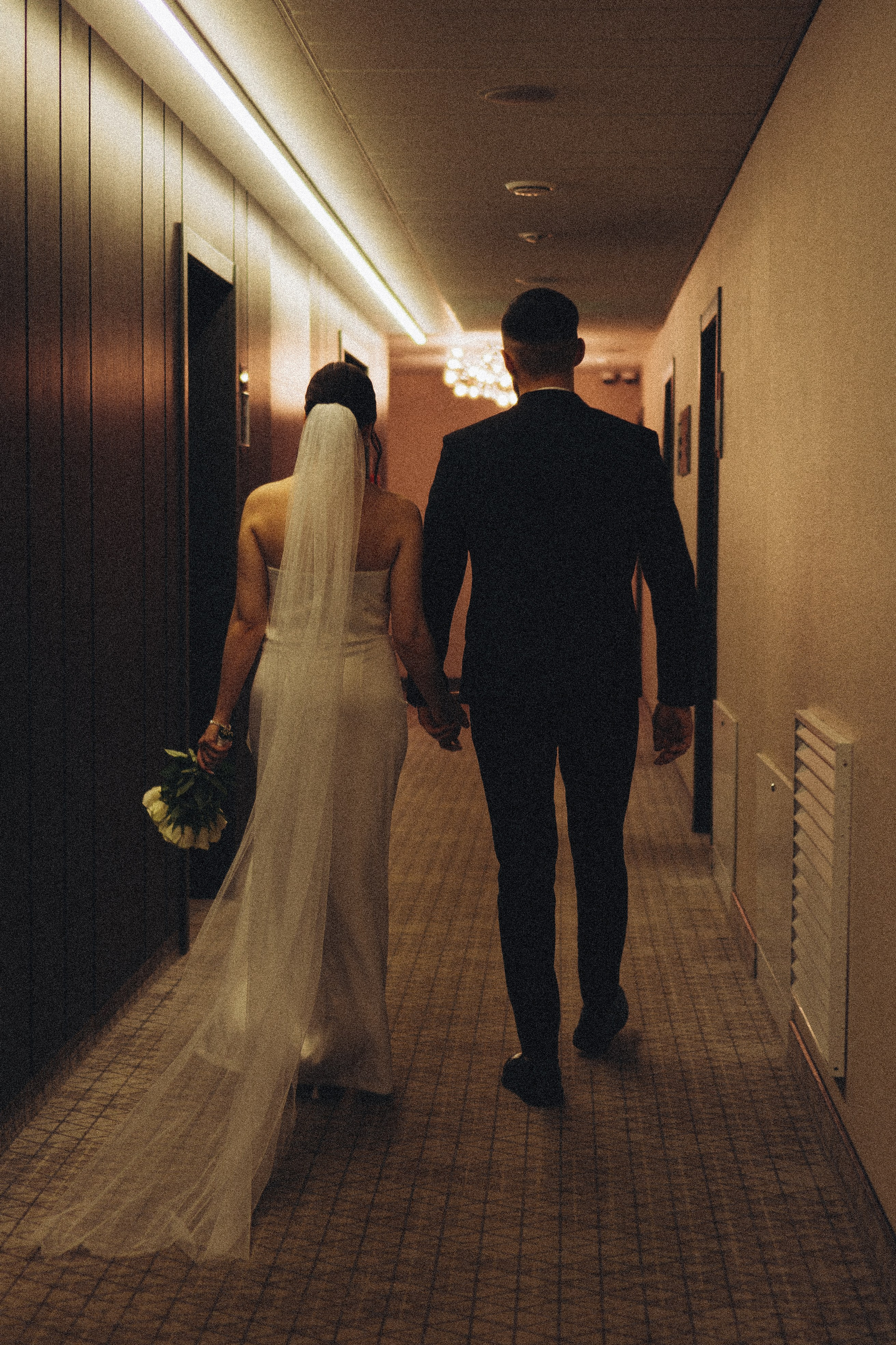 СВАДЕБНАЯ СЬЕМКА СБОРОВ ЖЕНИХА И НЕВЕСТЫ В ОТЕЛЕ И ТАКЖЕ ФОТОСЕССИИЯ В ОТЕЛЕЕ МЕГАПОЛИС БРЯНСК. Профессиональный фотограф, Санкт-Петербург — Виктория Богомолова