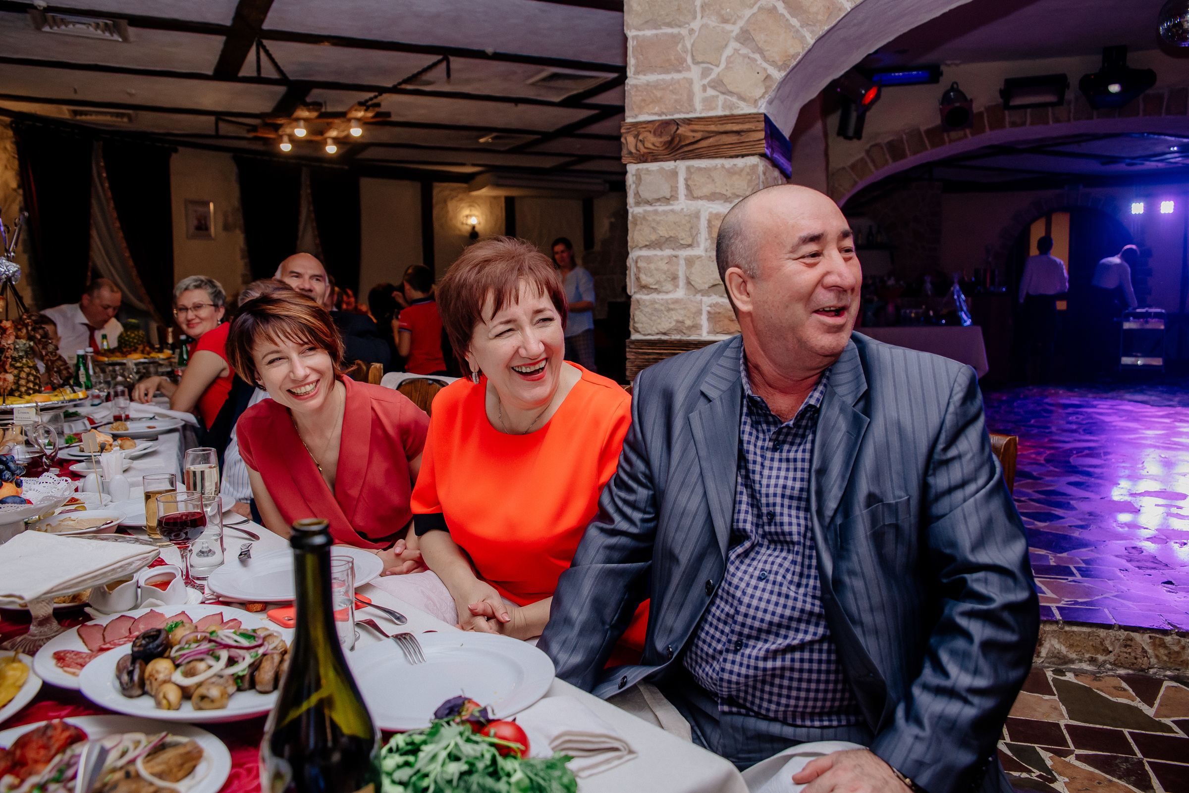 Осенняя свадебная фотосъёмка. Видеограф и фотограф на свадьбу в Москве