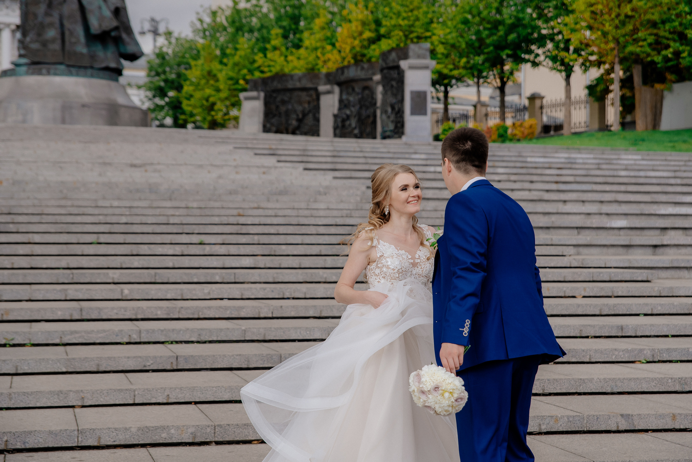 Осенняя свадебная фотосъёмка. Видеограф и фотограф на свадьбу в Москве