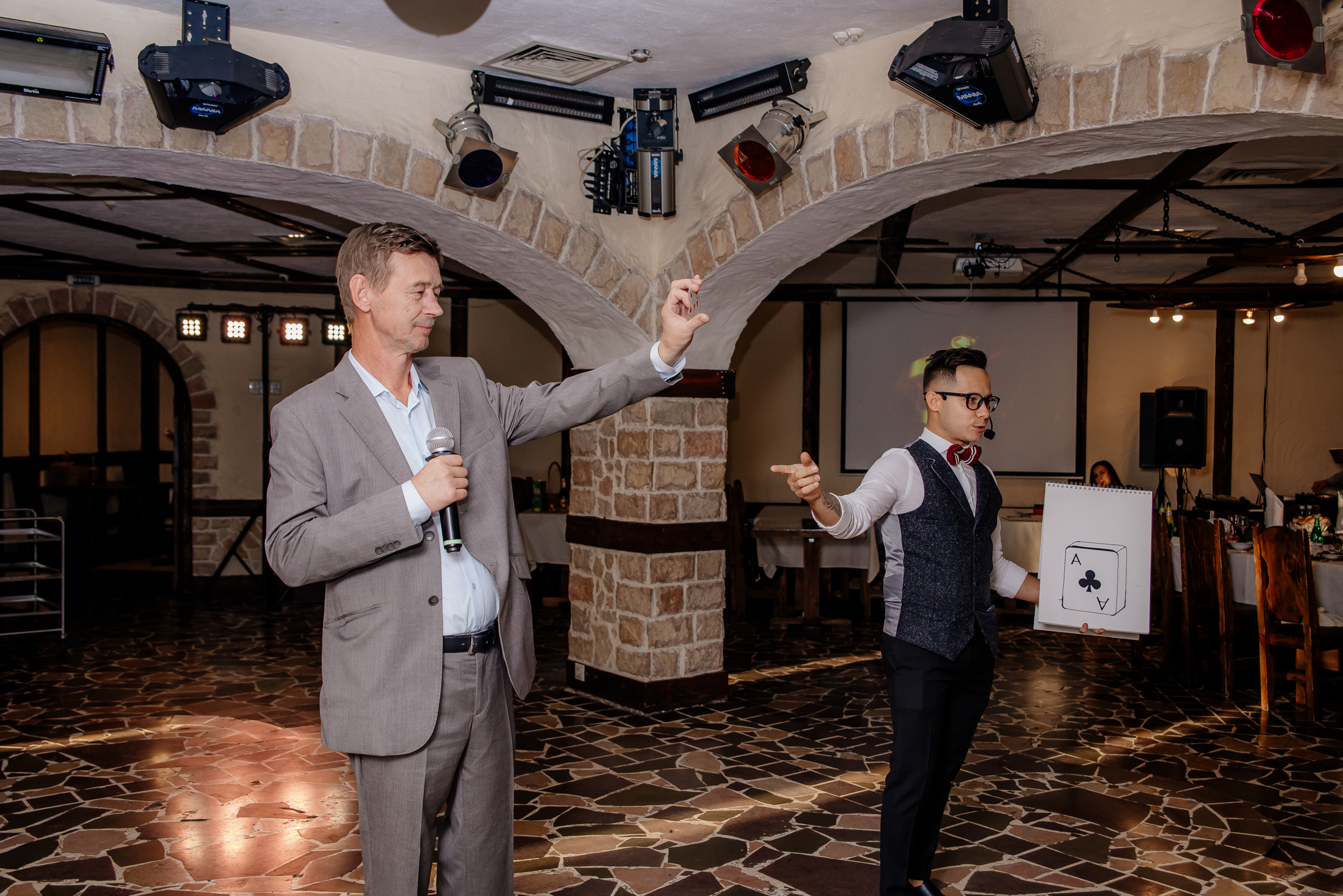 Осенняя свадебная фотосъёмка. Видеограф и фотограф на свадьбу в Москве