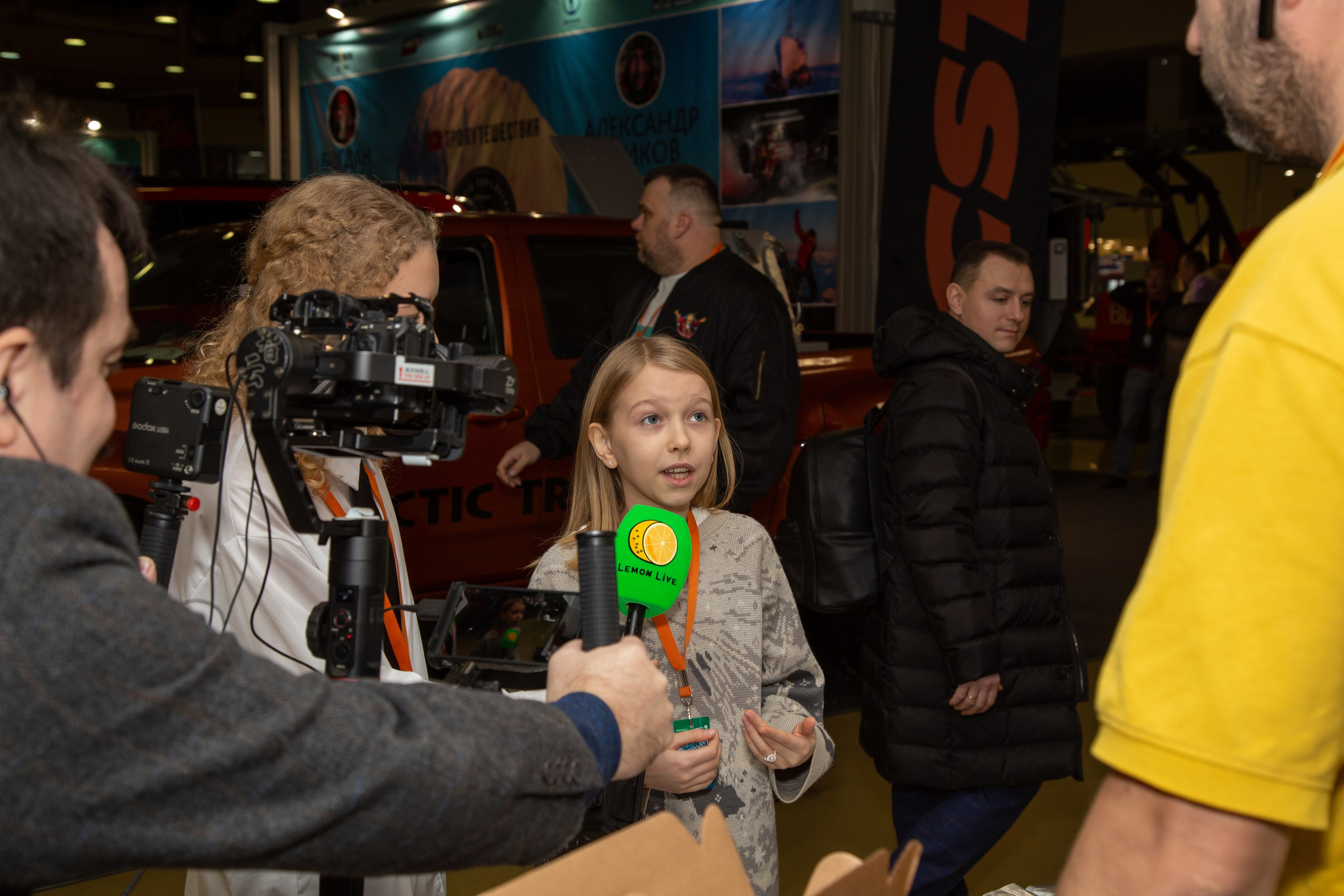 Фотопрогулка по выставке Поехали 2022. «Студия DRONAVT`s» — видеосъёмка и фотография г. Москва