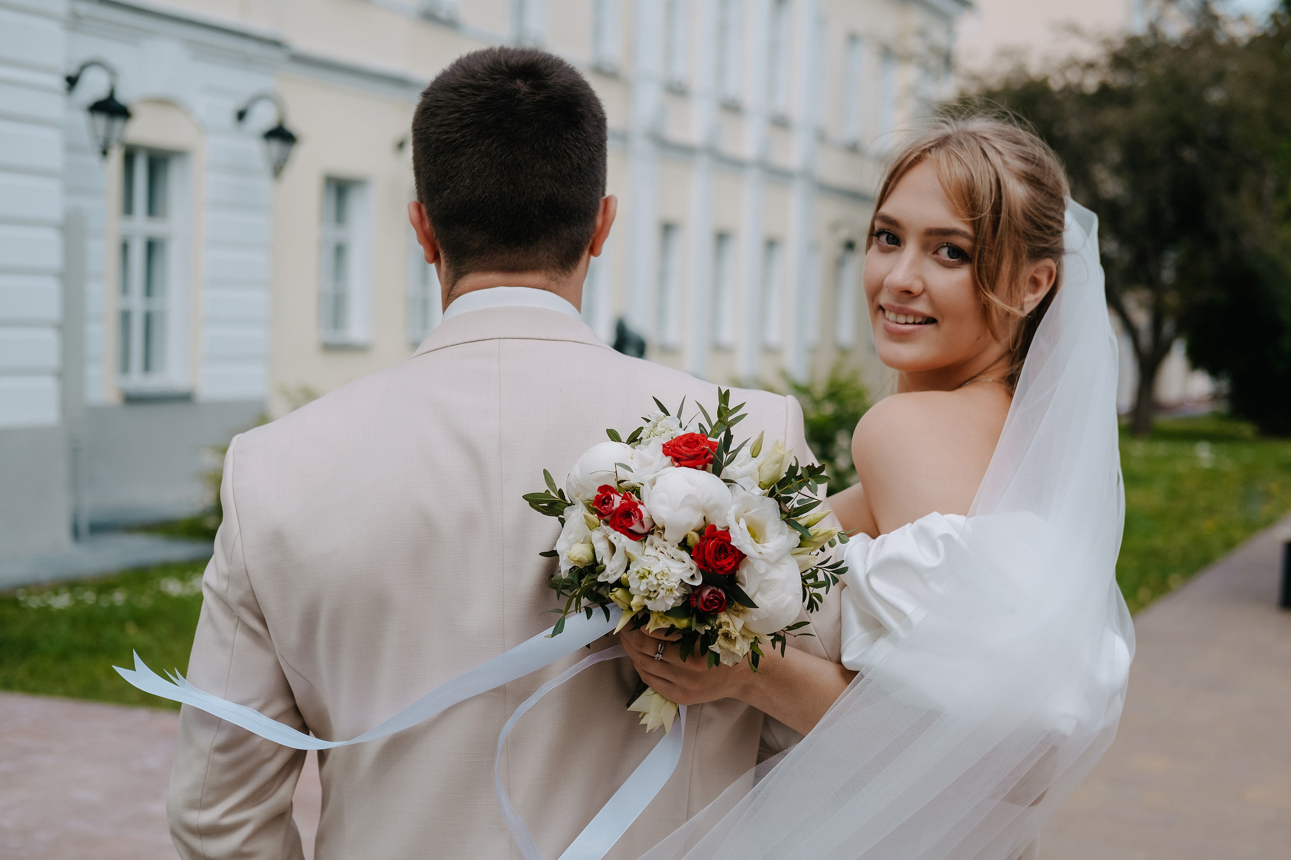 Побежали через фонтан?. Фотограф Москва, Смоленск