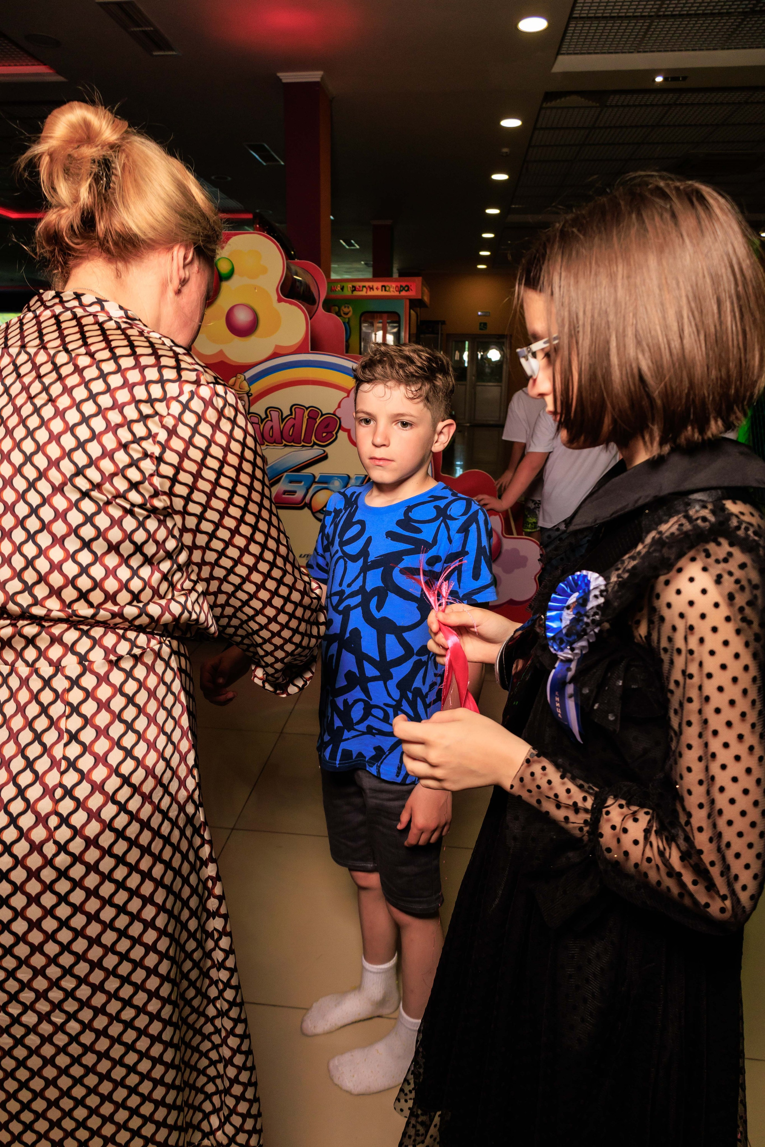 Выпускной 4 класс. Фотограф в Москве Дмитрий Емельянов