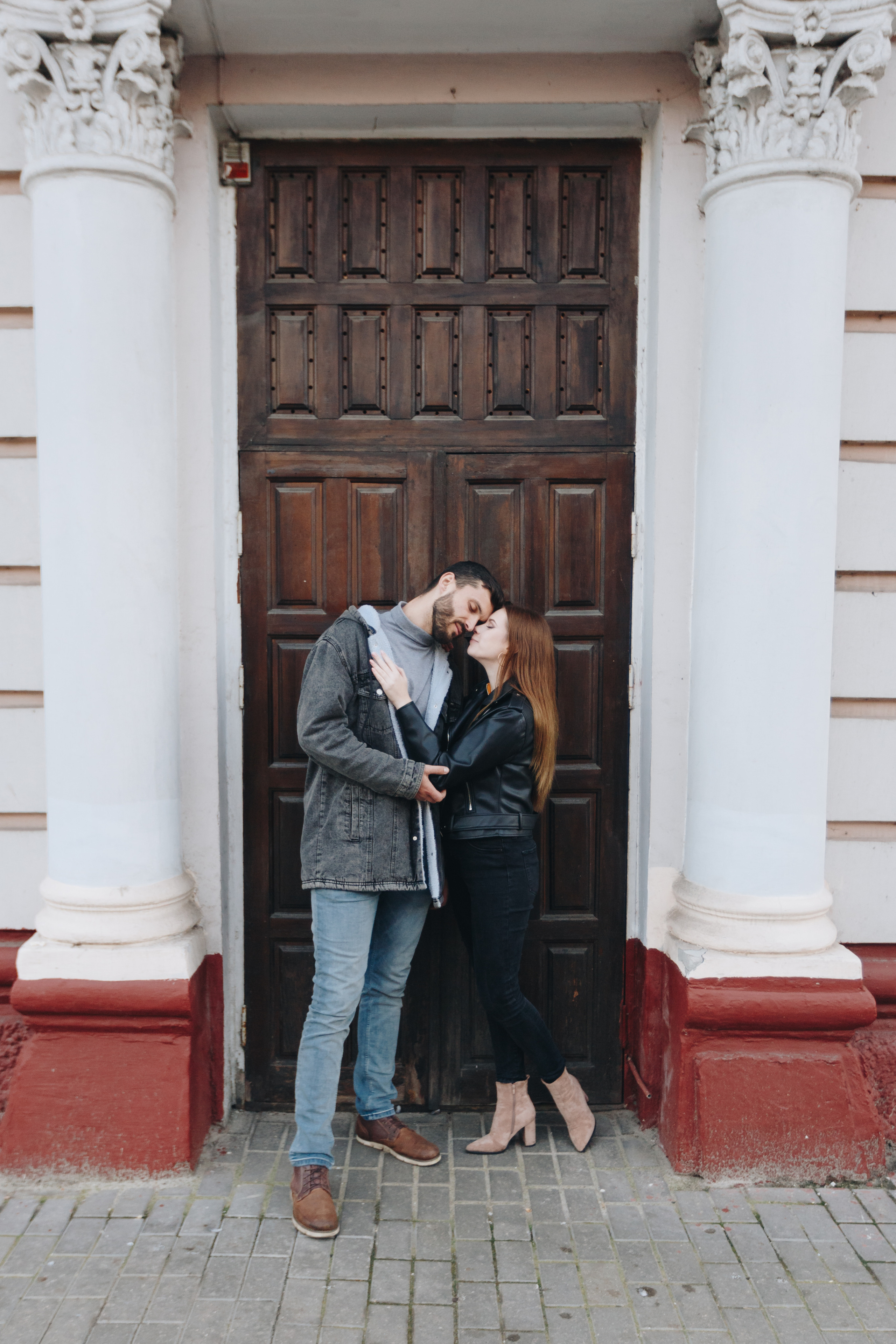 Фото и видео съёмка лавстори на закате в Гомеле, Минске, Могилеве. Свадебный семейный фотограф и видеограф Гомель Минск Беларусь Европа