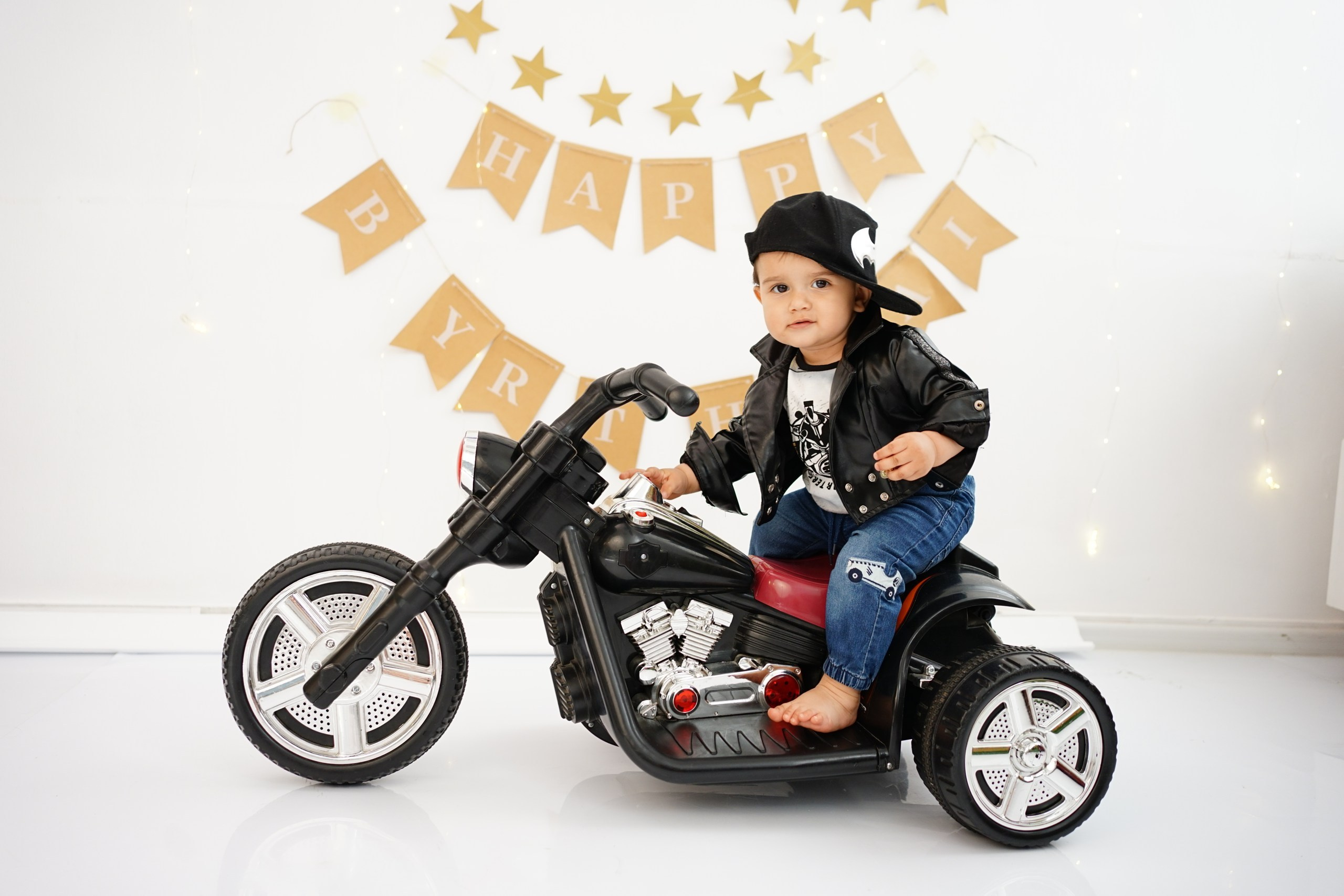 Фотосессия на Годик для Мальчиков. Детская Фотостудия ГОДОВАСИКИ в Санкт-Петербурге фотосесия на годик