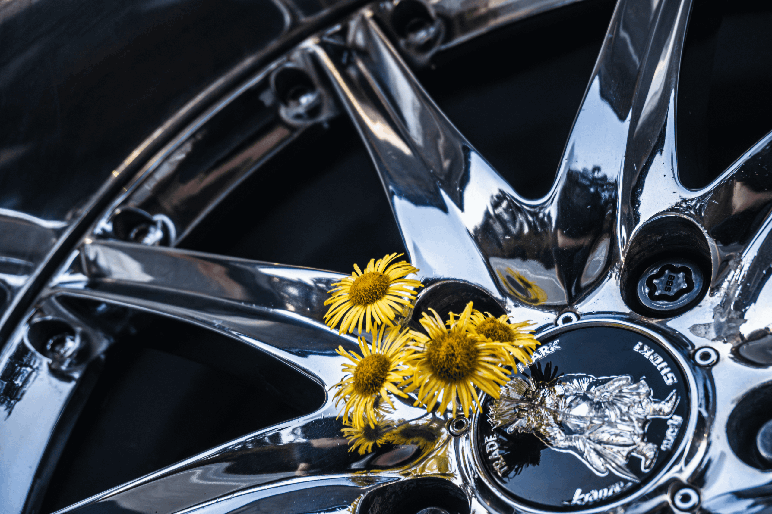 Toyota Crown S155: бриллиант в стенс-короне Владивостока