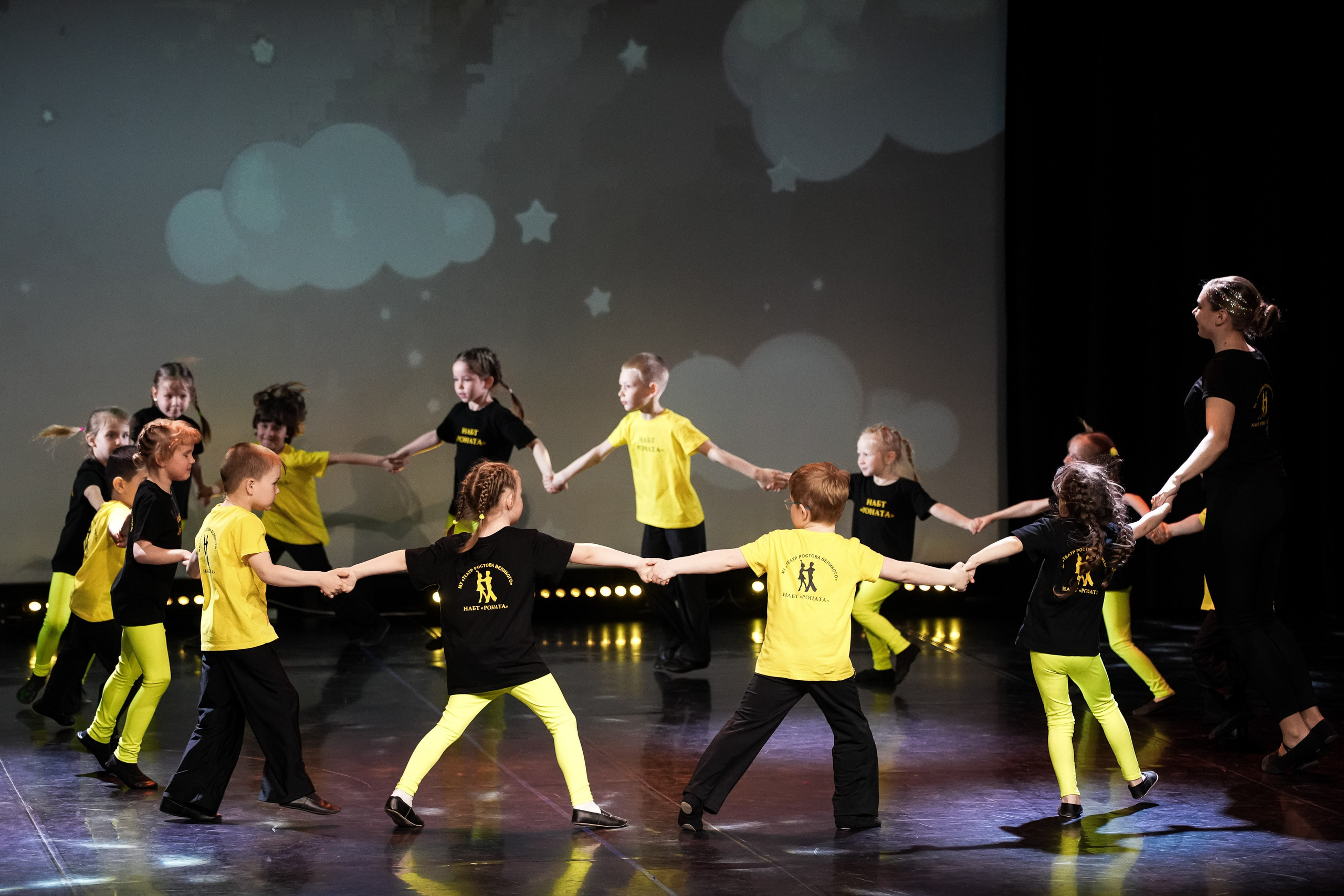 Концерт НАБТ «Роната» Театра Ростова Великого. Репортажный фотограф Сергей Сажин г. Ярославль