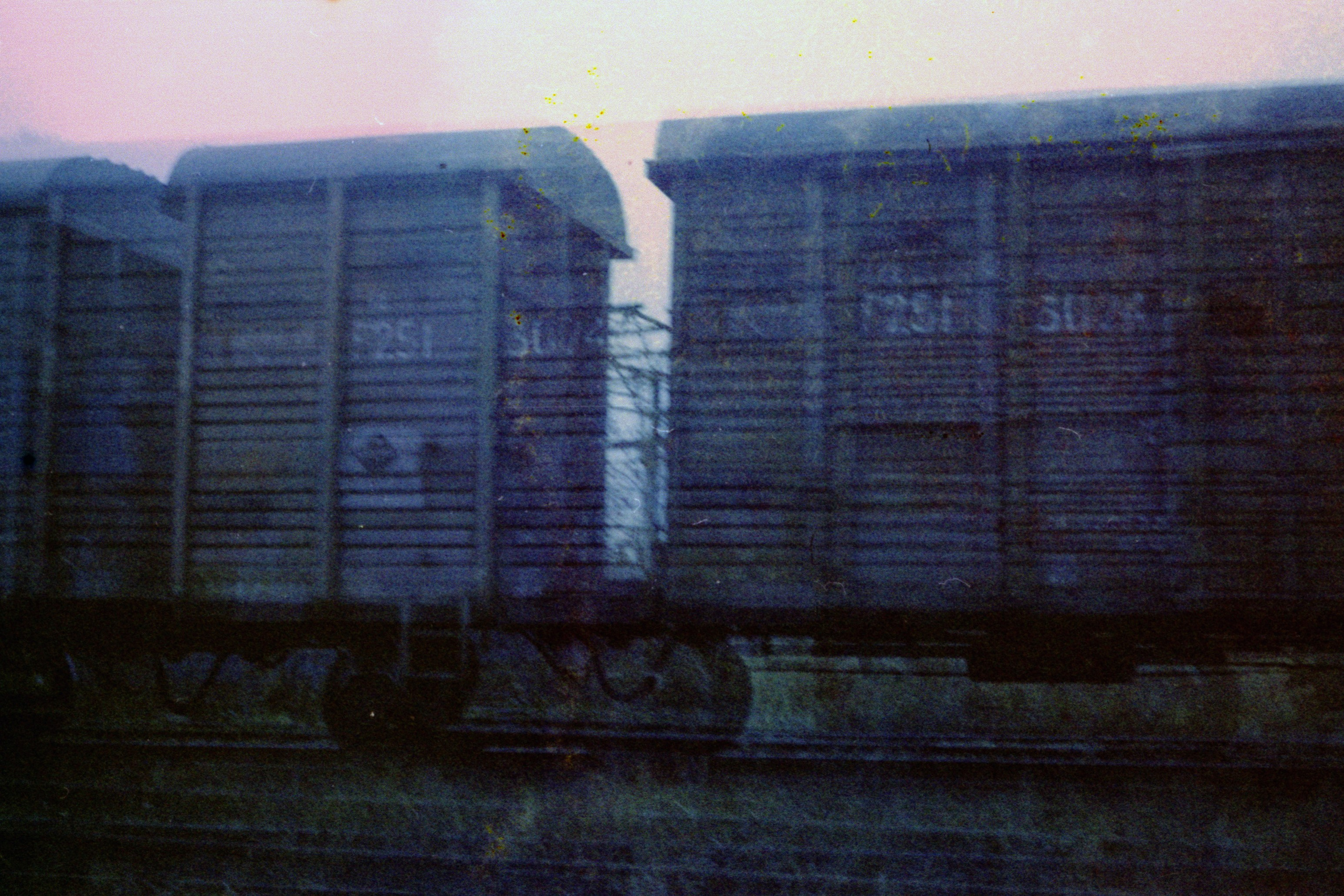 Сбрасывающий остряк. Татьяна Белякова — Фотохудожник | Концептуальная аналоговая фотография
