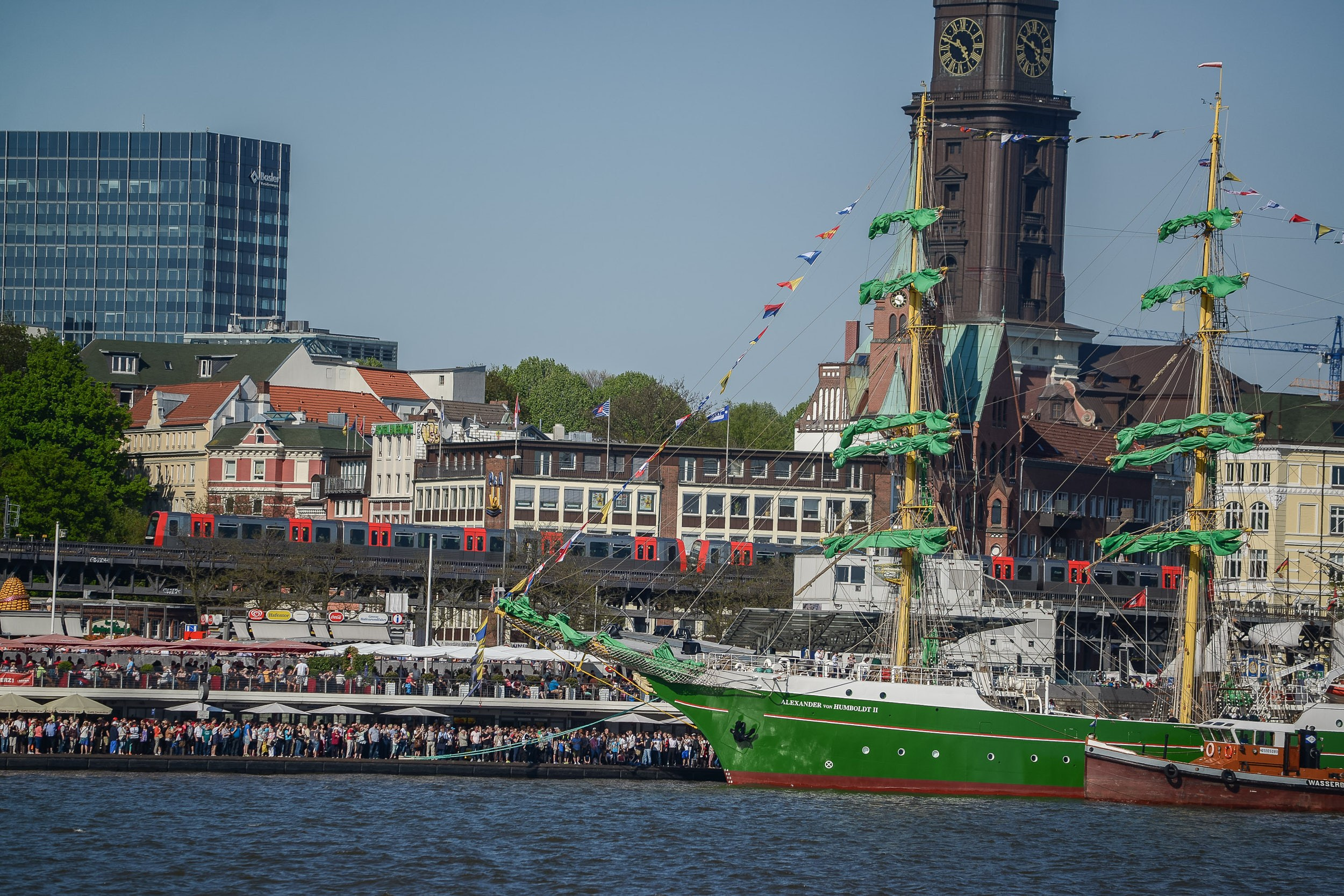 корпоратив, тимбилдинг, юбилей, Фотограф на праздник, Беларусь, минск фотограф, репортажной фотограф Беларусь,  фотограф в Минске, Алексей Матюшков, фоторепортер Беларуси, Репортажная съемка мероприятий,  день рождения, Тоннель через Эльбу