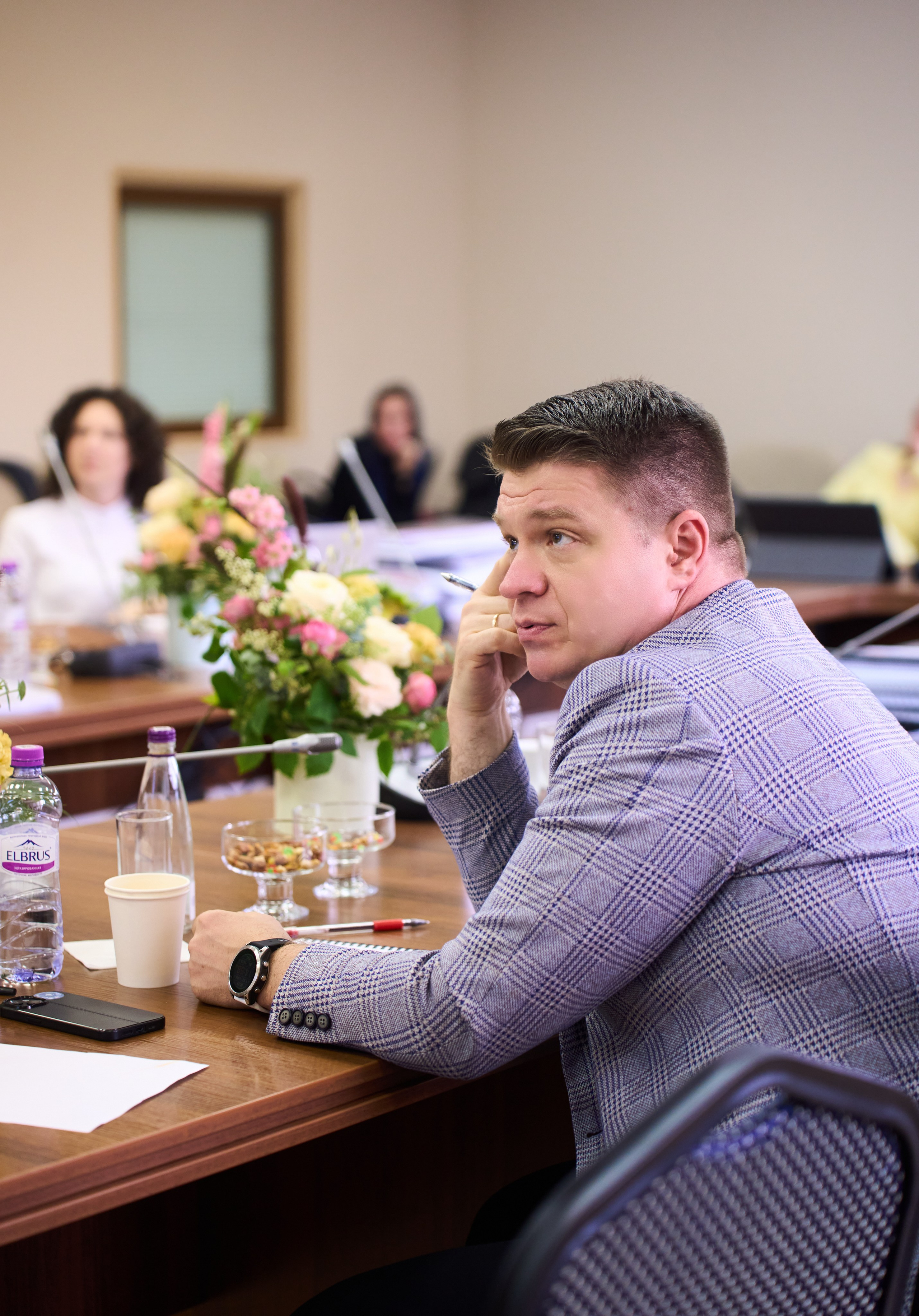 Репортажная съемка выпускников МГИМО. Репортажный фотограф в Москве Вадим Галанин