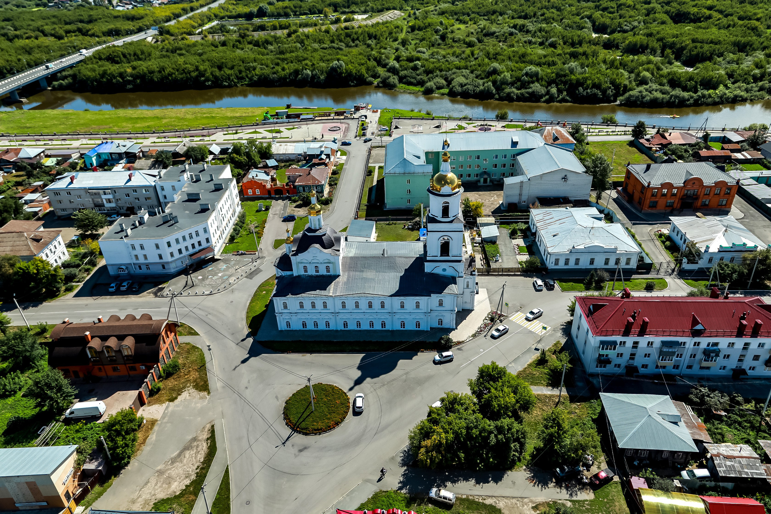Город с высоты птичьего полёта. Фотограф Андрей Гузеев