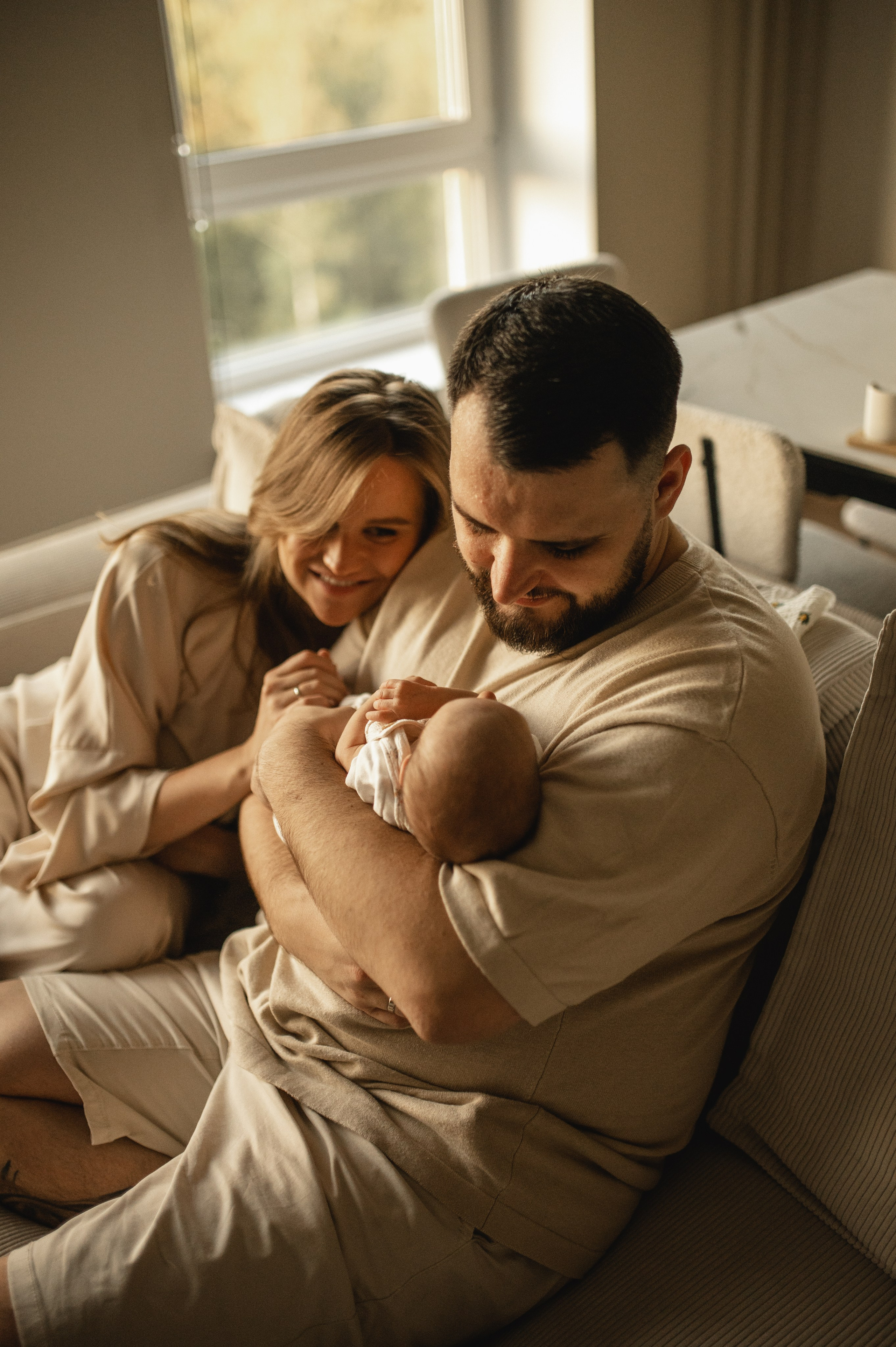 Ньюборн фотосессия в стиле лайфстайл Москва. Семейная фотосессия Бутово Москва фотограф Алина Морщагина