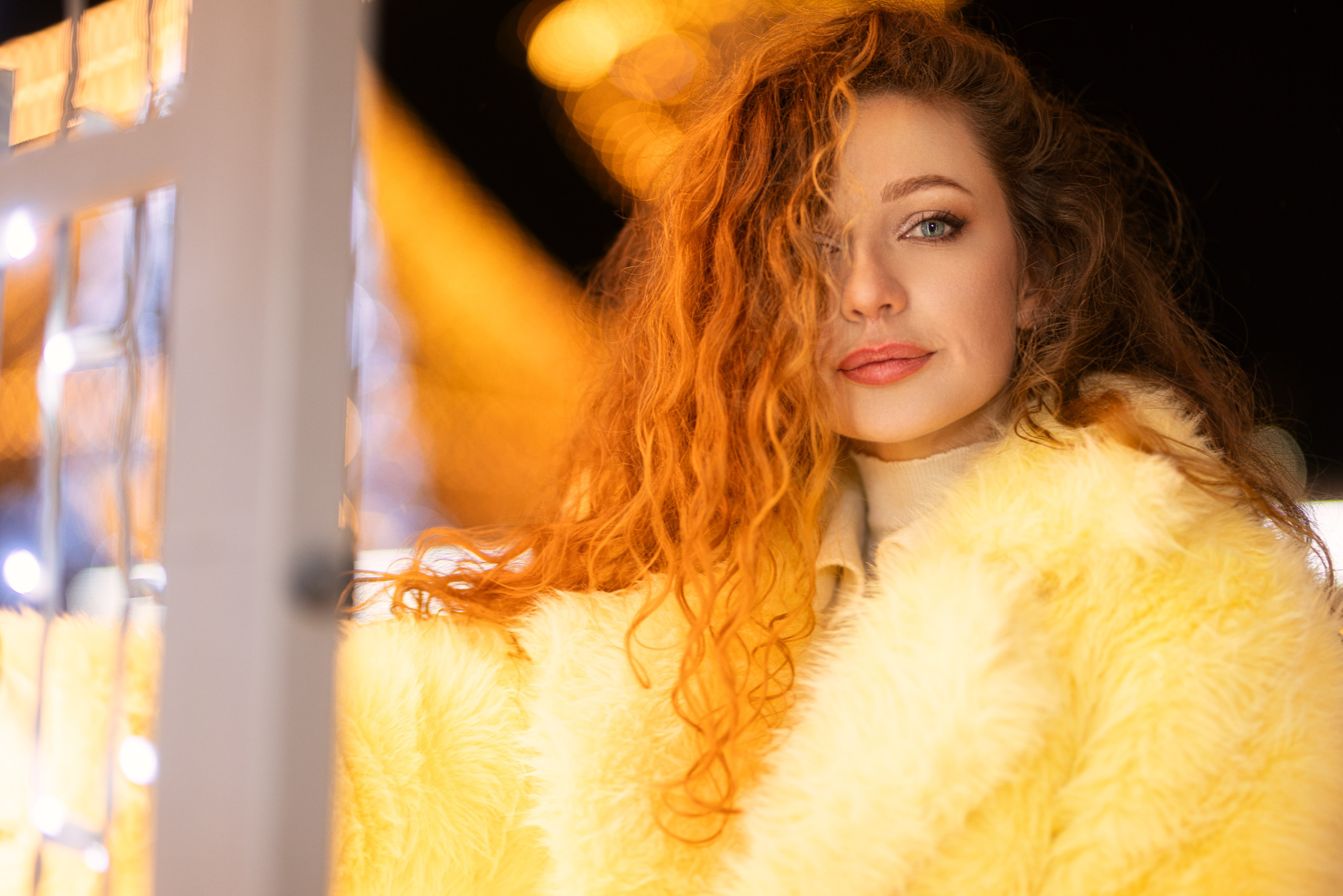 Ночная новогодняя фотосессия у праздничной елки