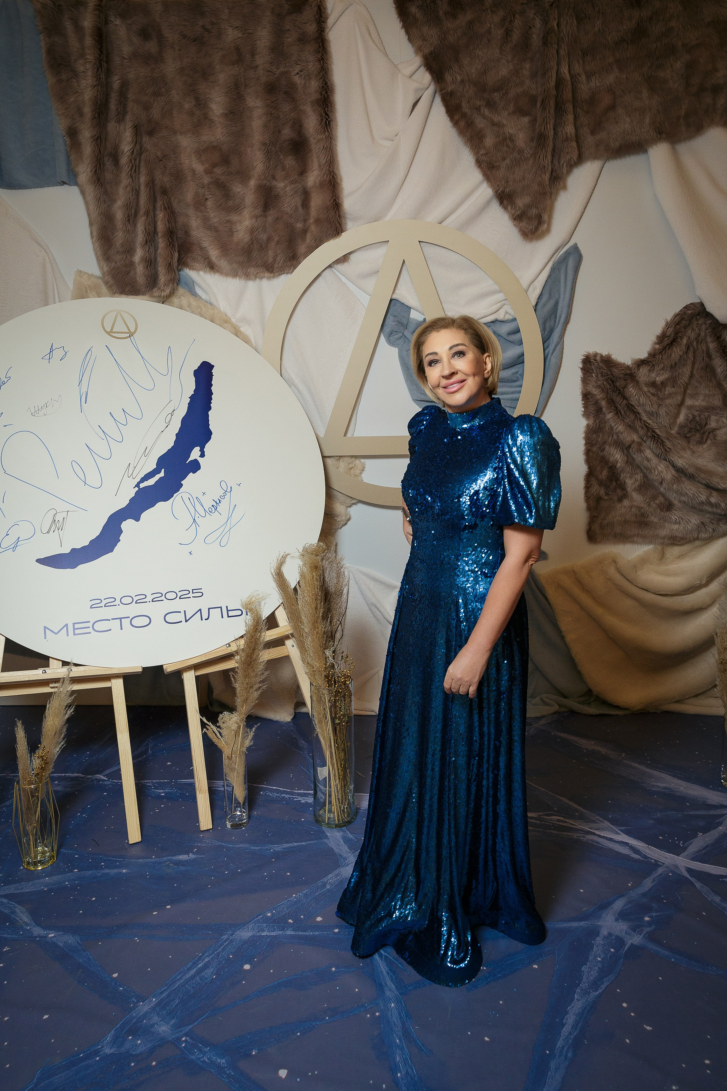 День рождения клуба «Деньги» 6 лет 2025. Репортажный Фотограф Александр Назаров. Москва и М.О