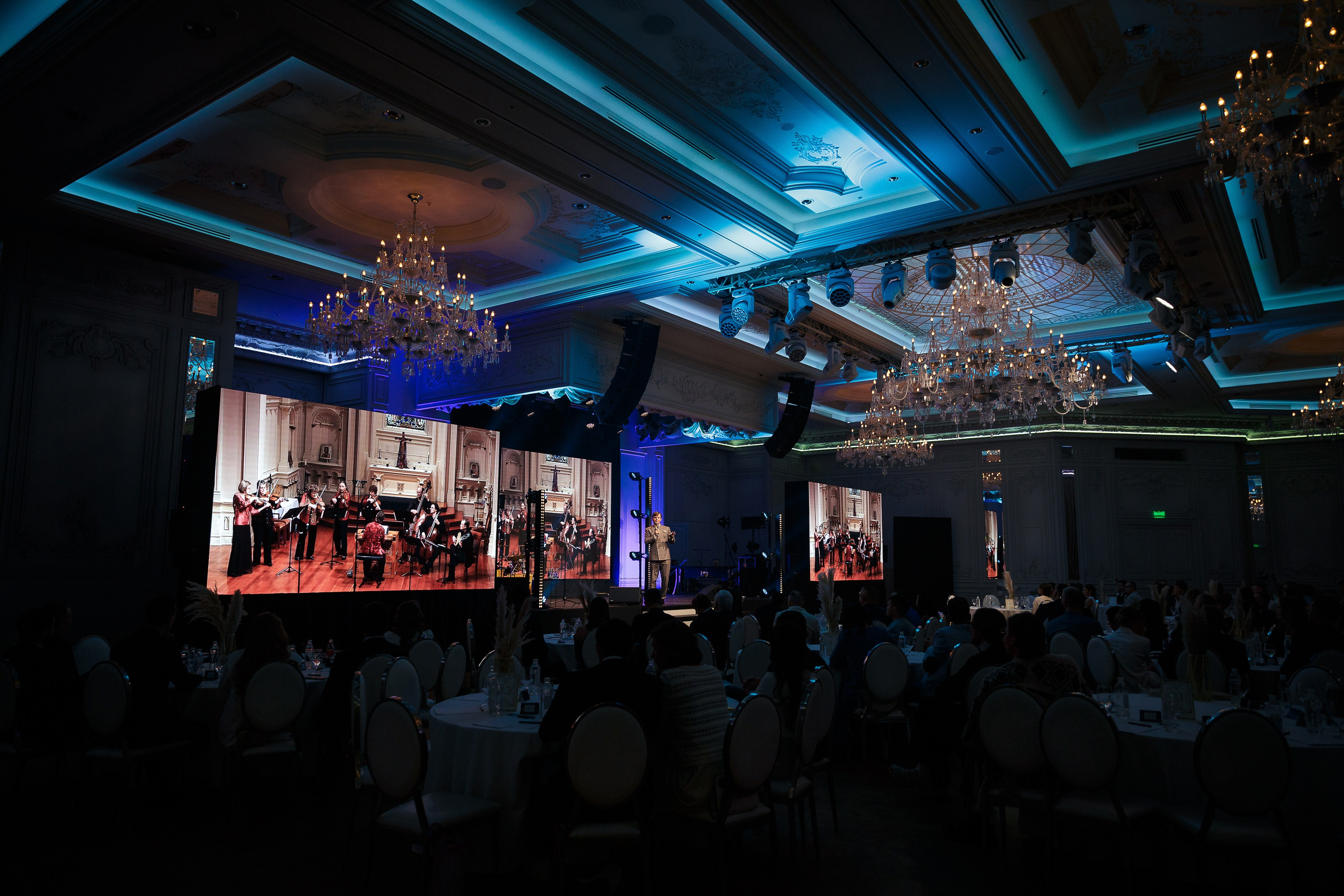 День рождения клуба «Деньги» 6 лет 2025. Репортажный Фотограф Александр Назаров. Москва и М.О