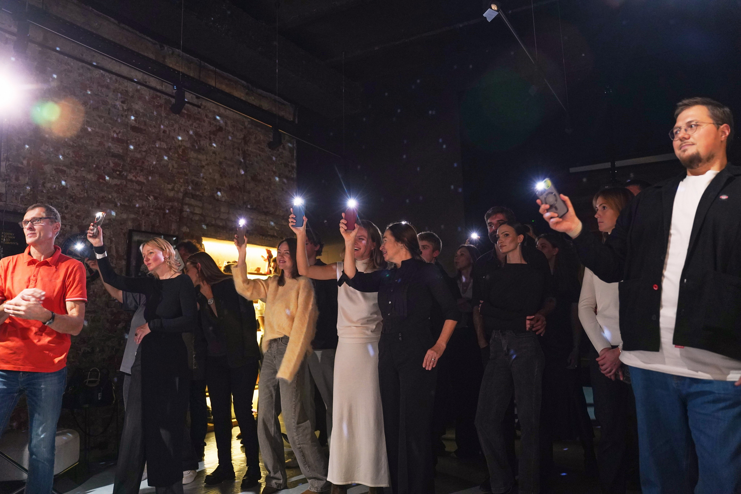 Концерт кавер группы. Фотограф