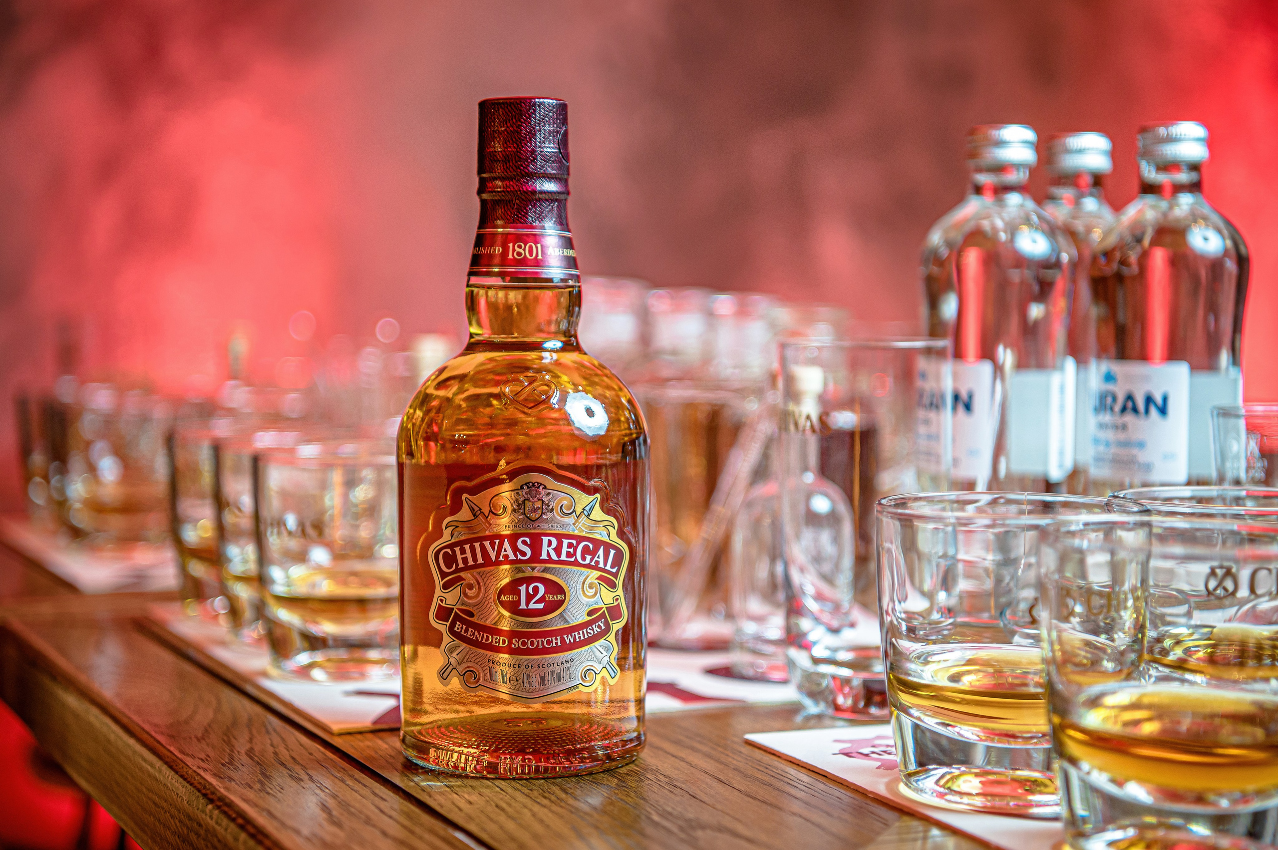 Brand Events. Елена Северина фотограф, Алматы: репортаж (спорт, концерты, конференции), предметная и фуд-съёмка, портреты, каталоги, фэшн, ретушь