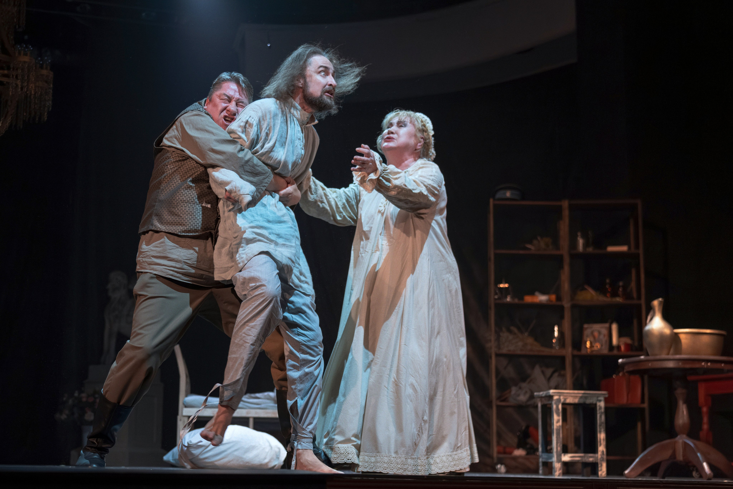 Театр Роста: Отцы и Дети. Сайт фотографа Сергея Абрамова