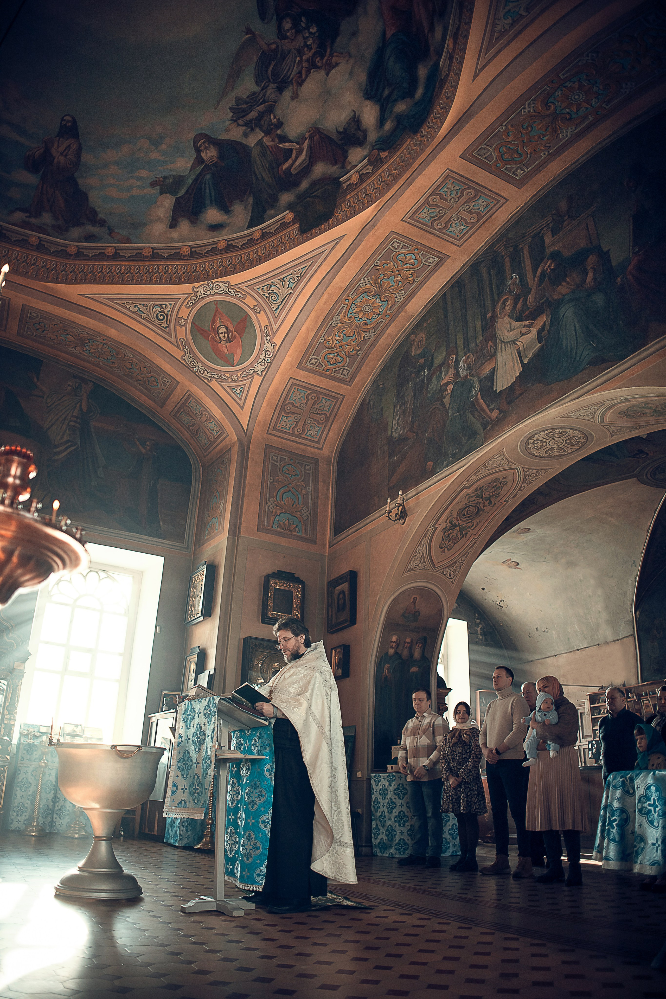 Крещение малыша. Семейный и детский фотограф в Ярославле Виктория Макаренко