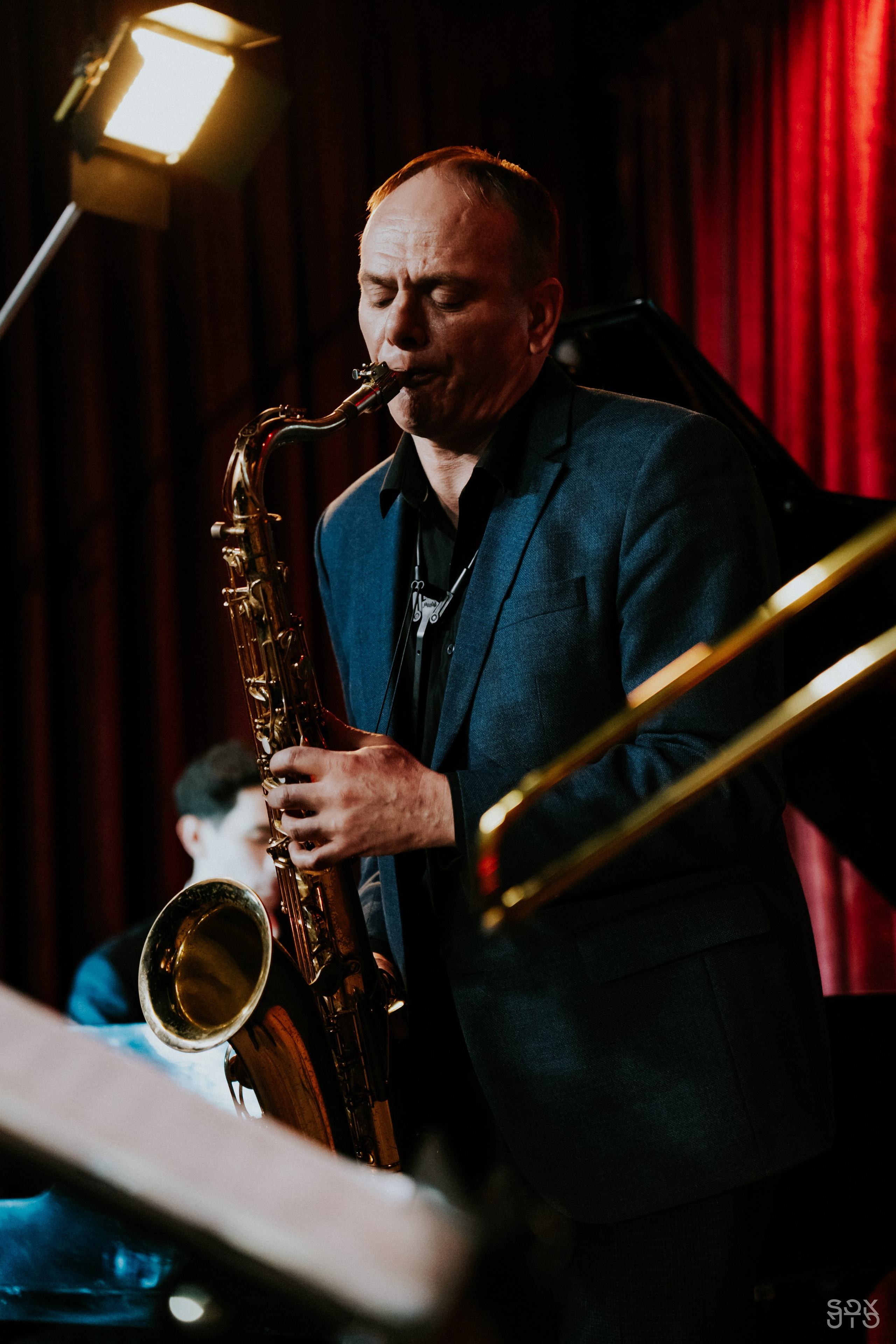 Видеопродакшн BACKED ROLL