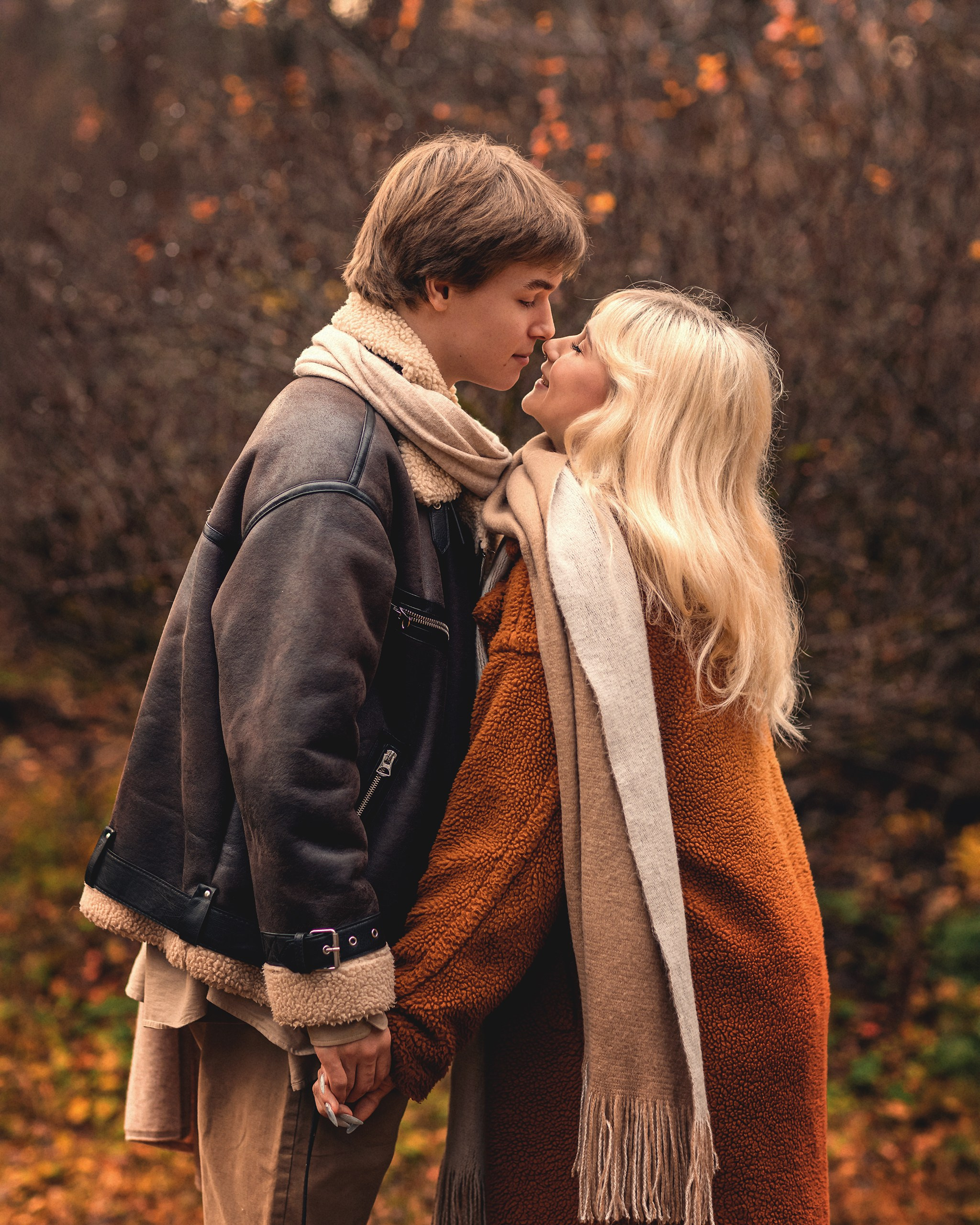 Осенняя лавстори. Детский и семейный фотограф Елена Михайлова в Москве