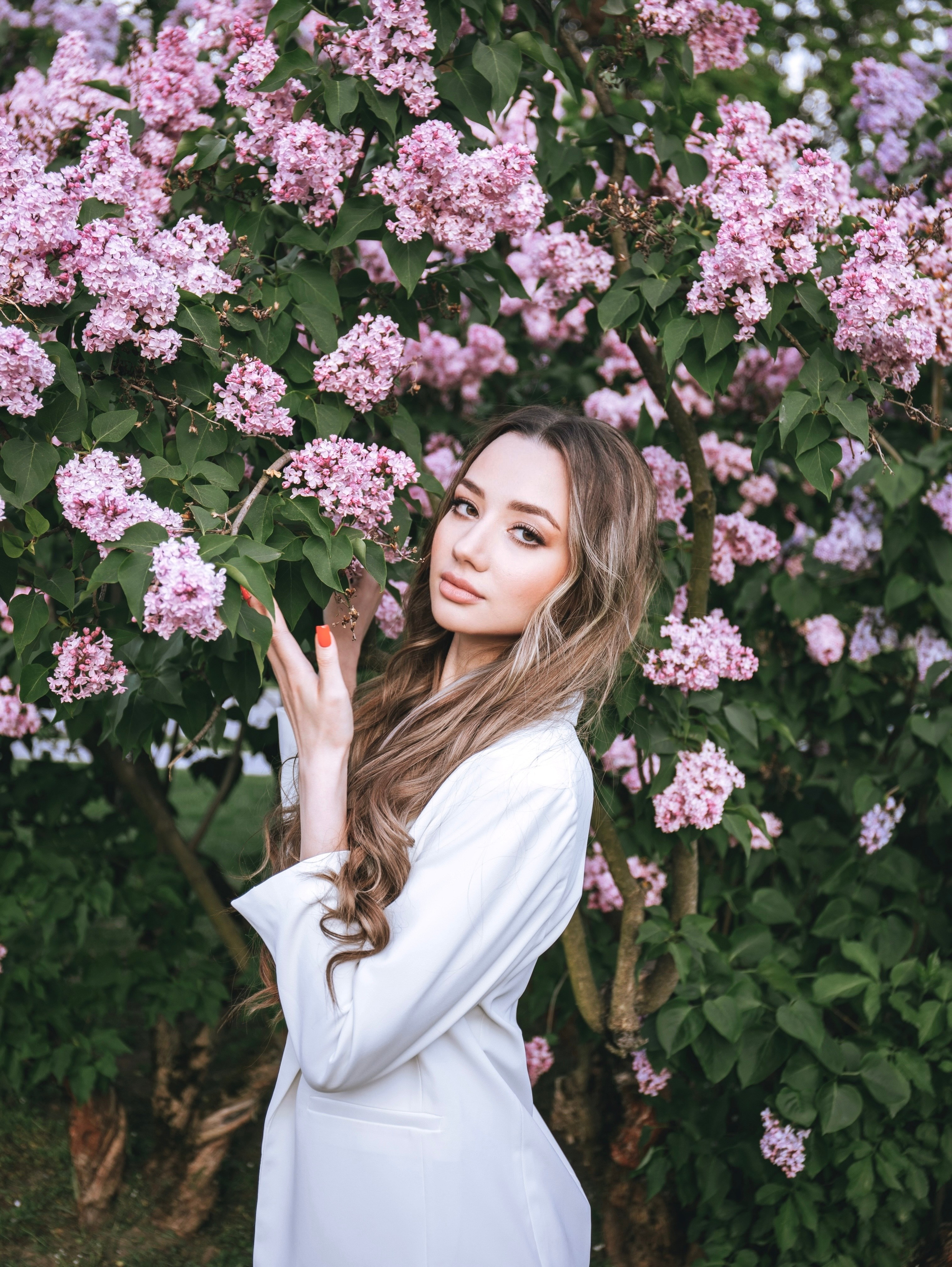 Цветение сирени на ВДНХ. Свадебный и семейный фотограф в Москве Мила Широких