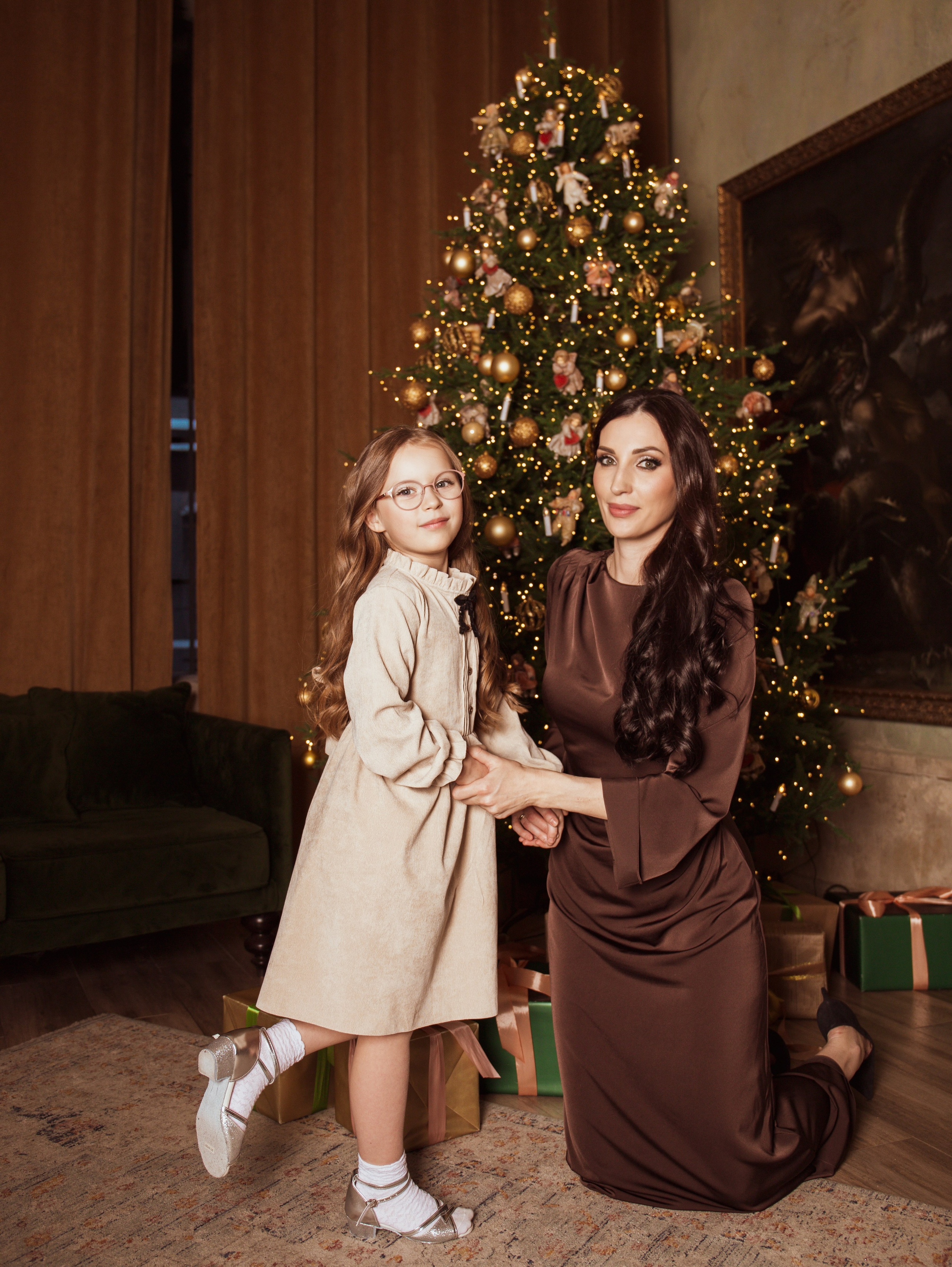 Мама с дочкой, новогодняя сьемка. Свадебный и семейный фотограф в Москве Мила Широких