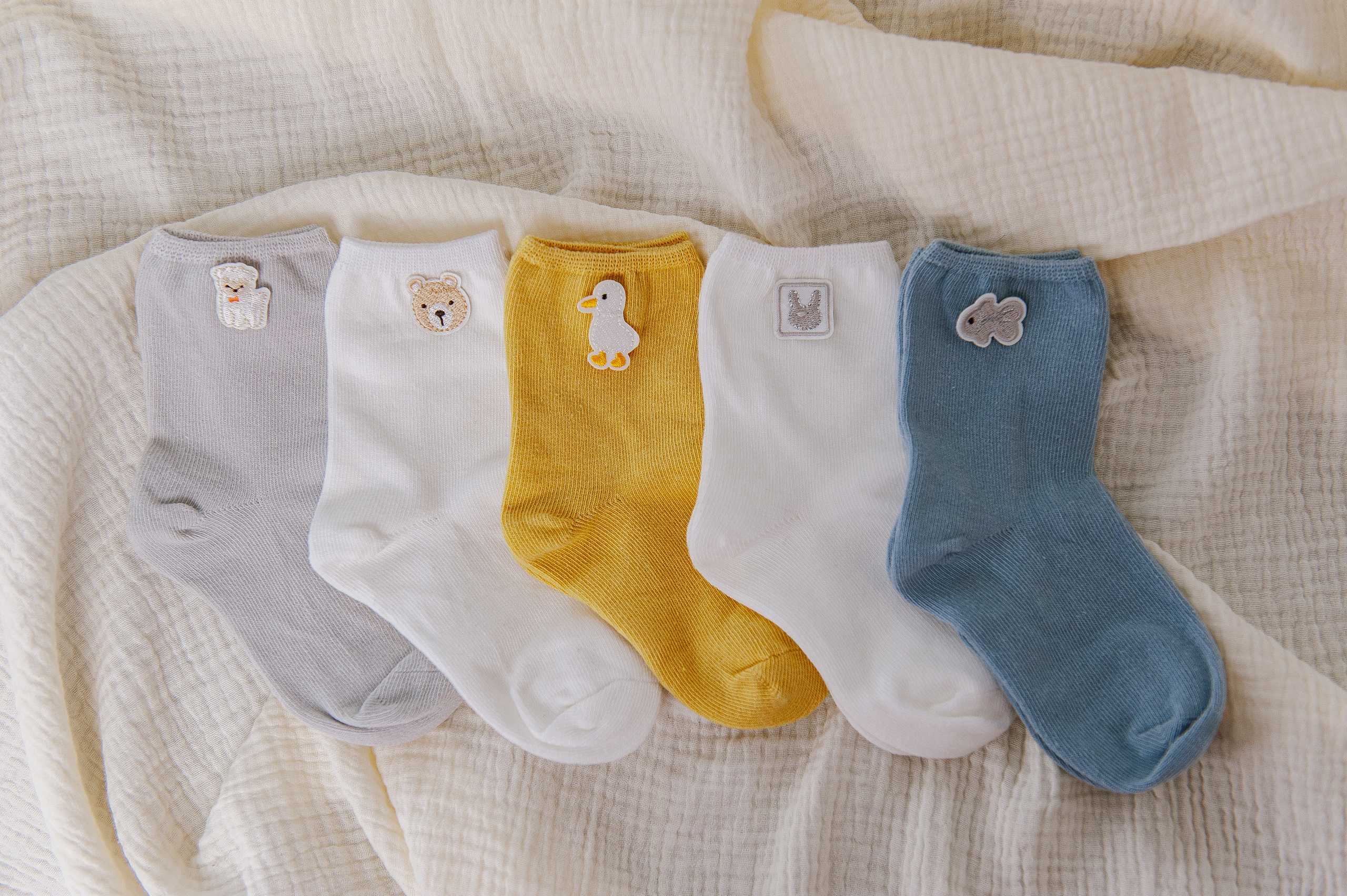 Детские пледы/пеленки/носочки. Ozon/wb