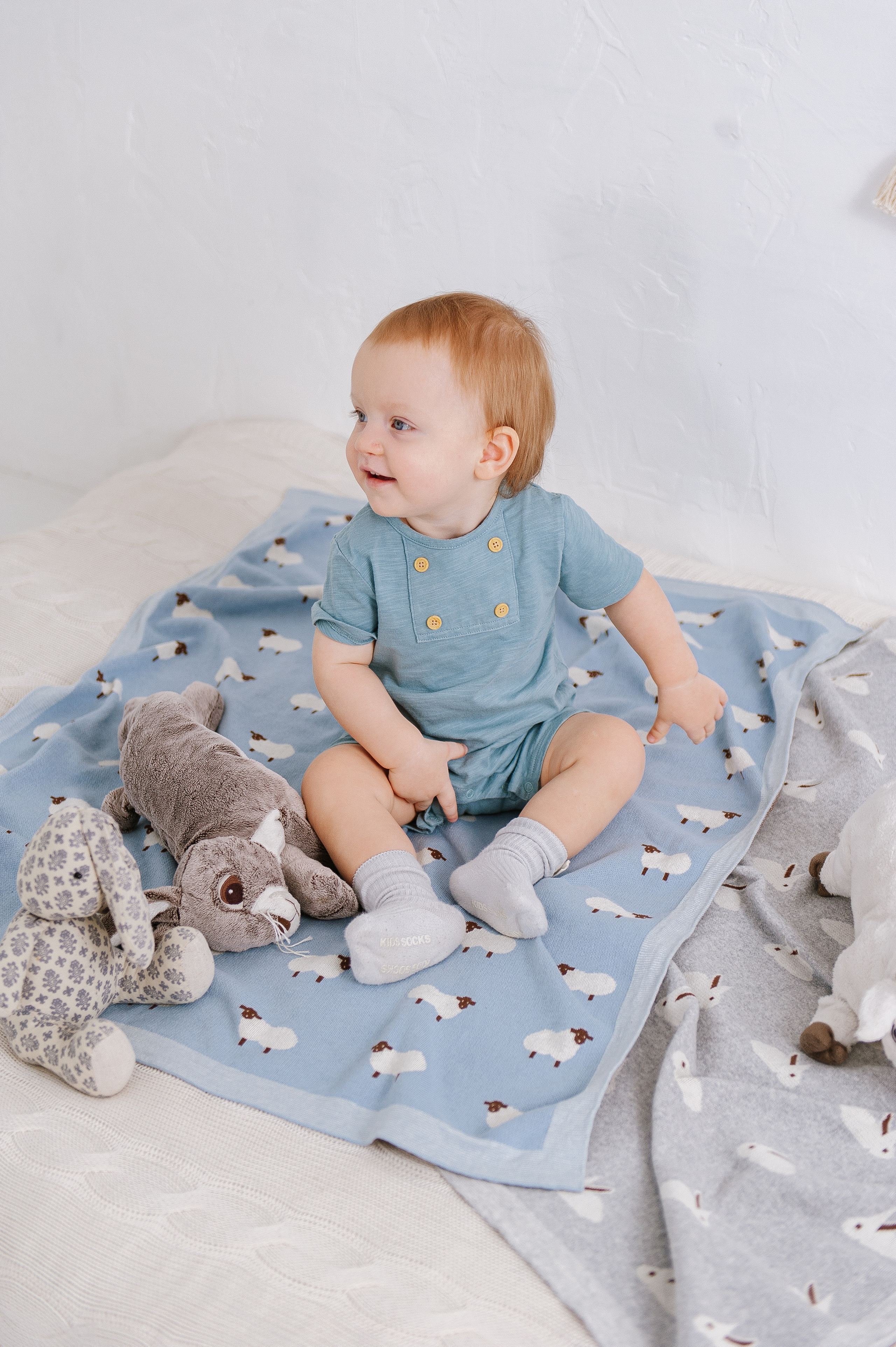 Детские пледы/пеленки/носочки. Ozon/wb