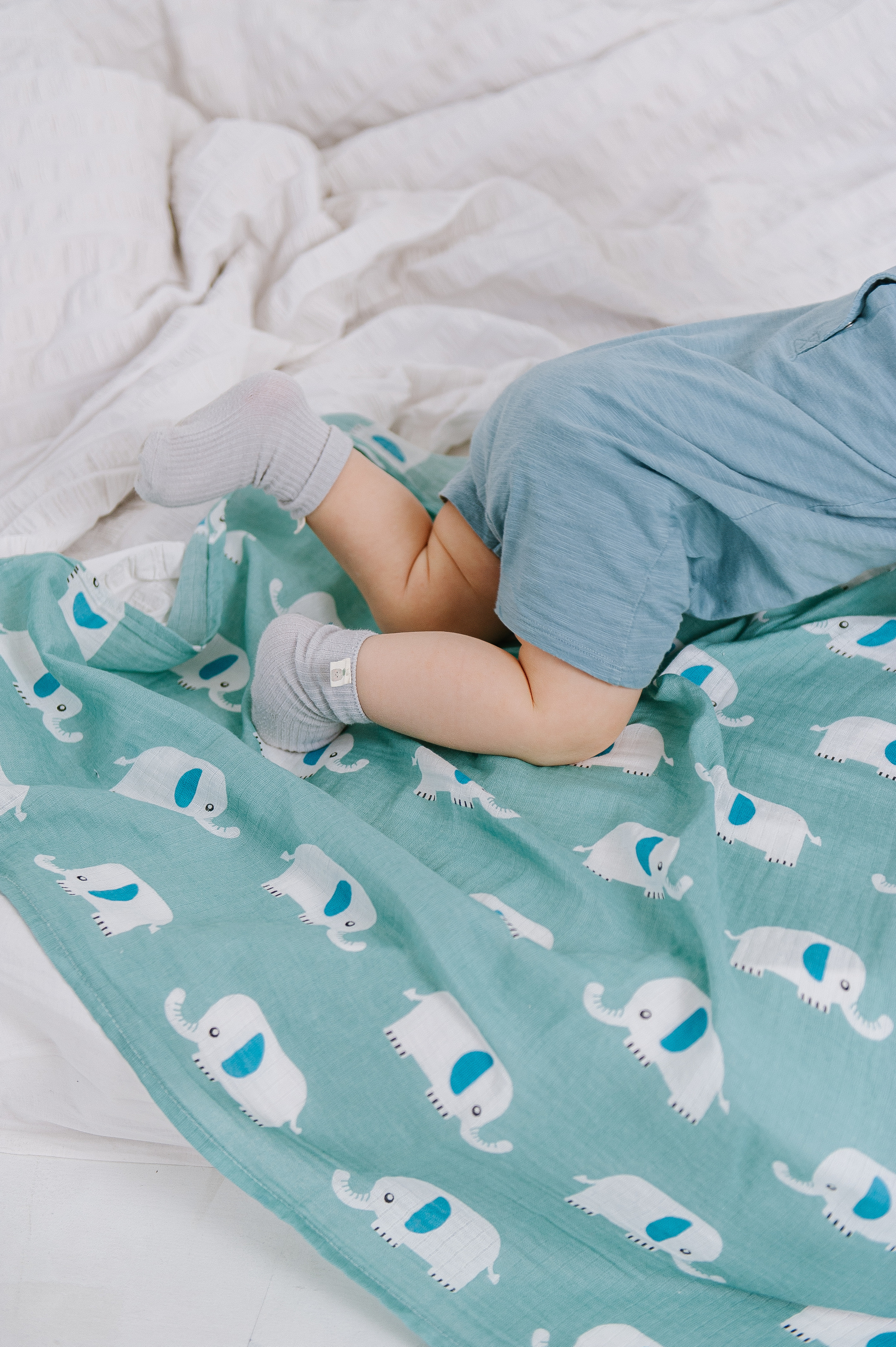 Детские пледы/пеленки/носочки. Ozon/wb