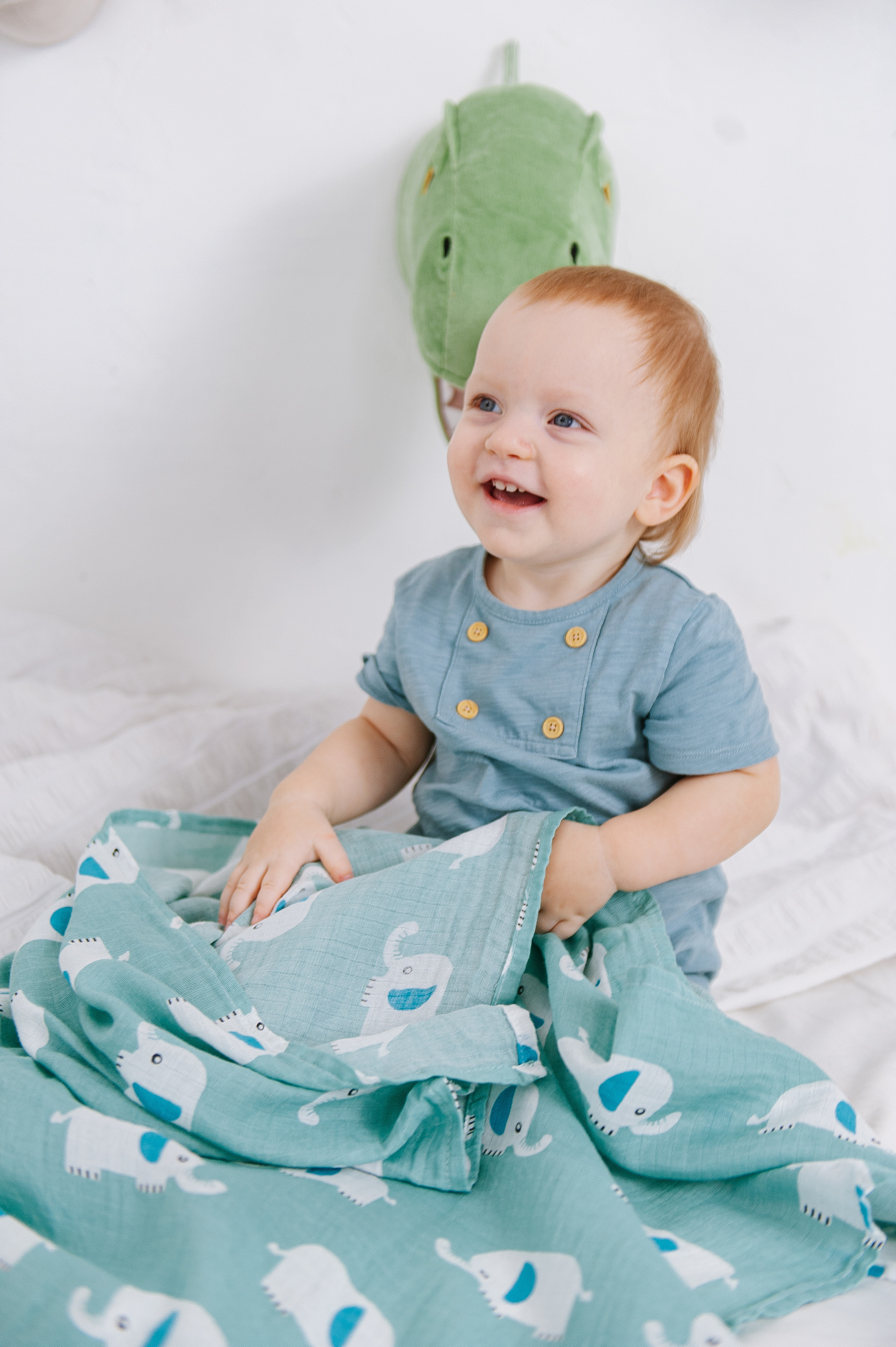 Детские пледы/пеленки/носочки. Ozon/wb