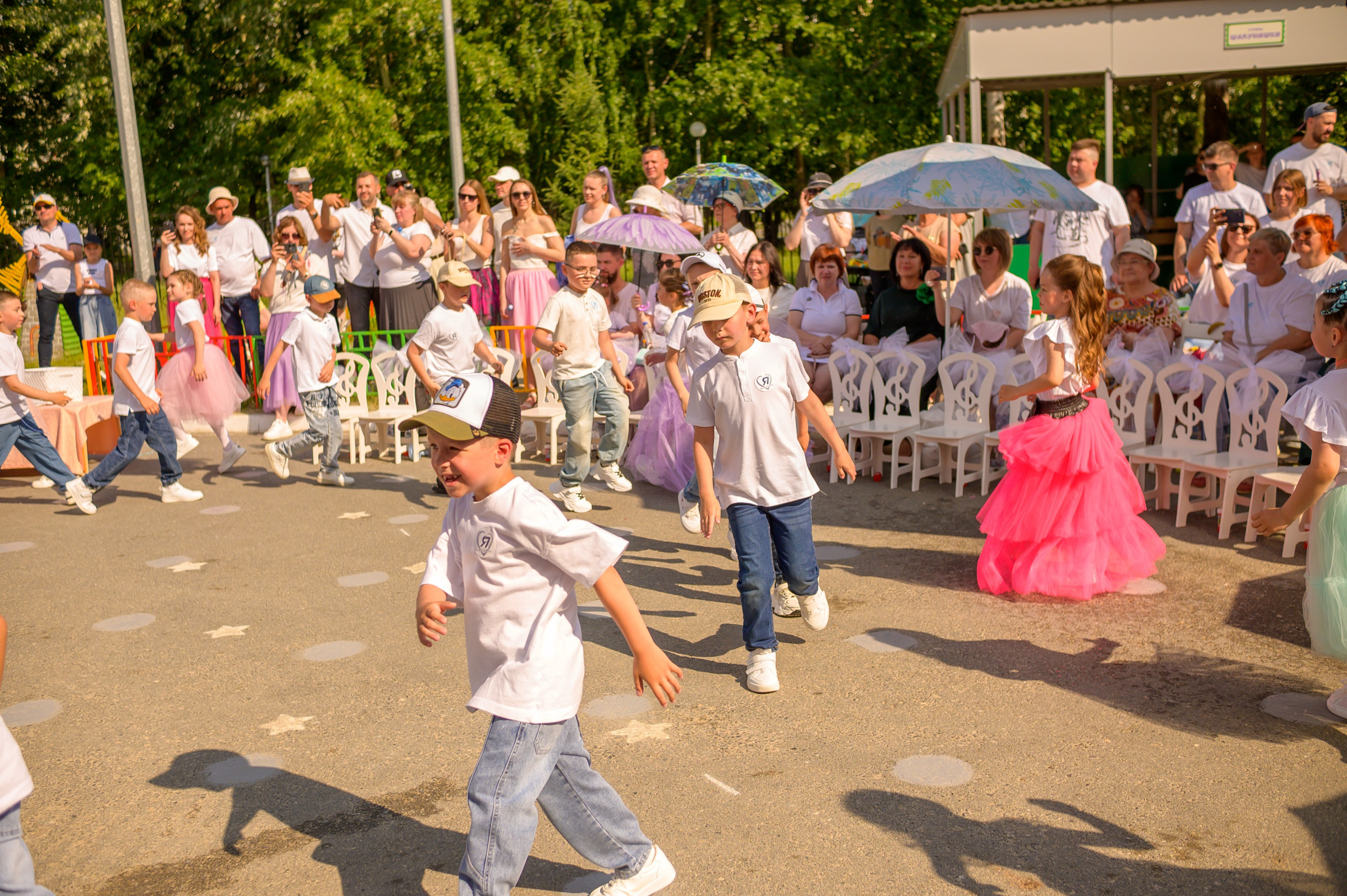 Репортаж выпускного группа «Фантазёры» 3 садик. Фотограф новорожденных, семейный детский в Тюмени Татьяна Морозова