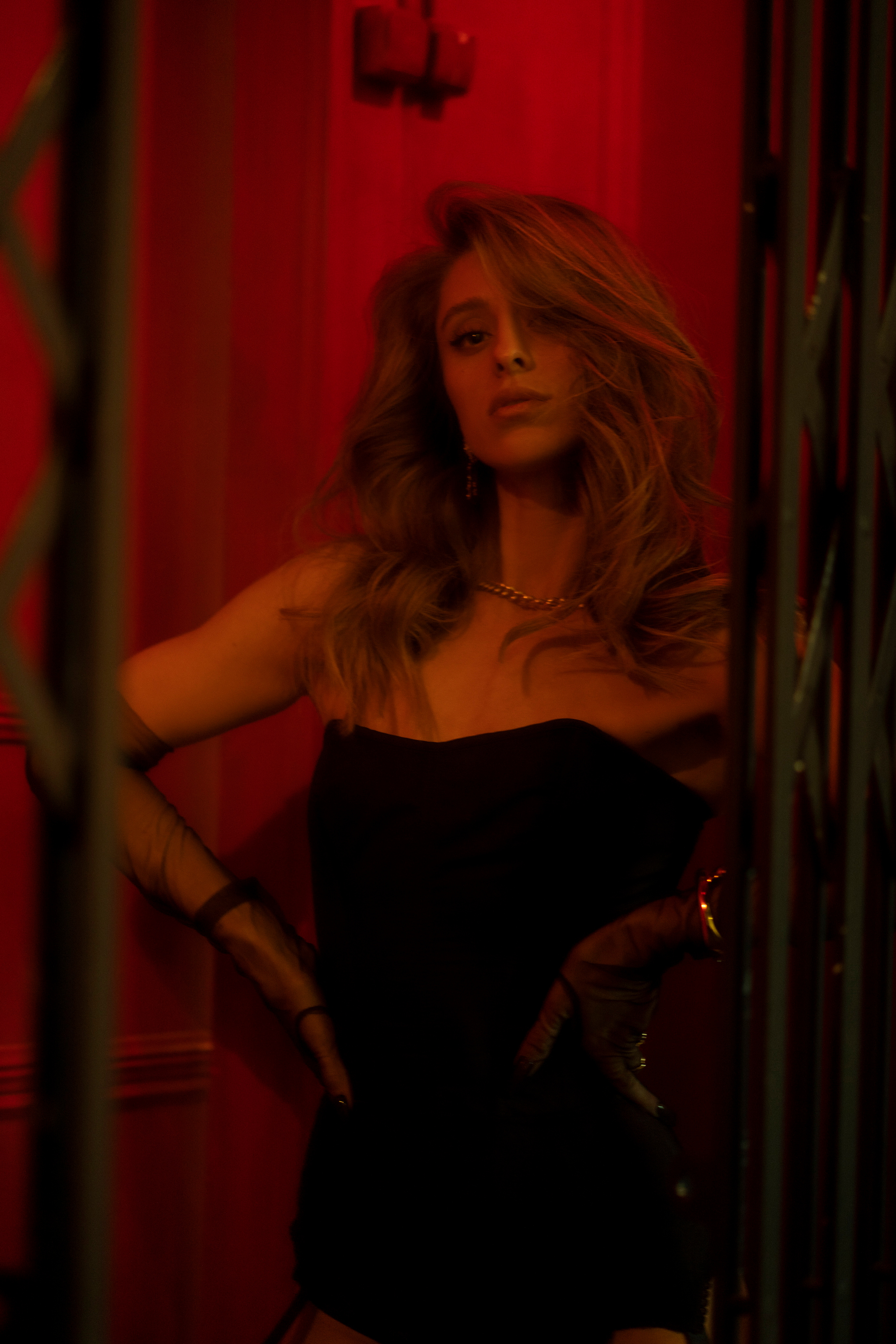 Александра. Главная