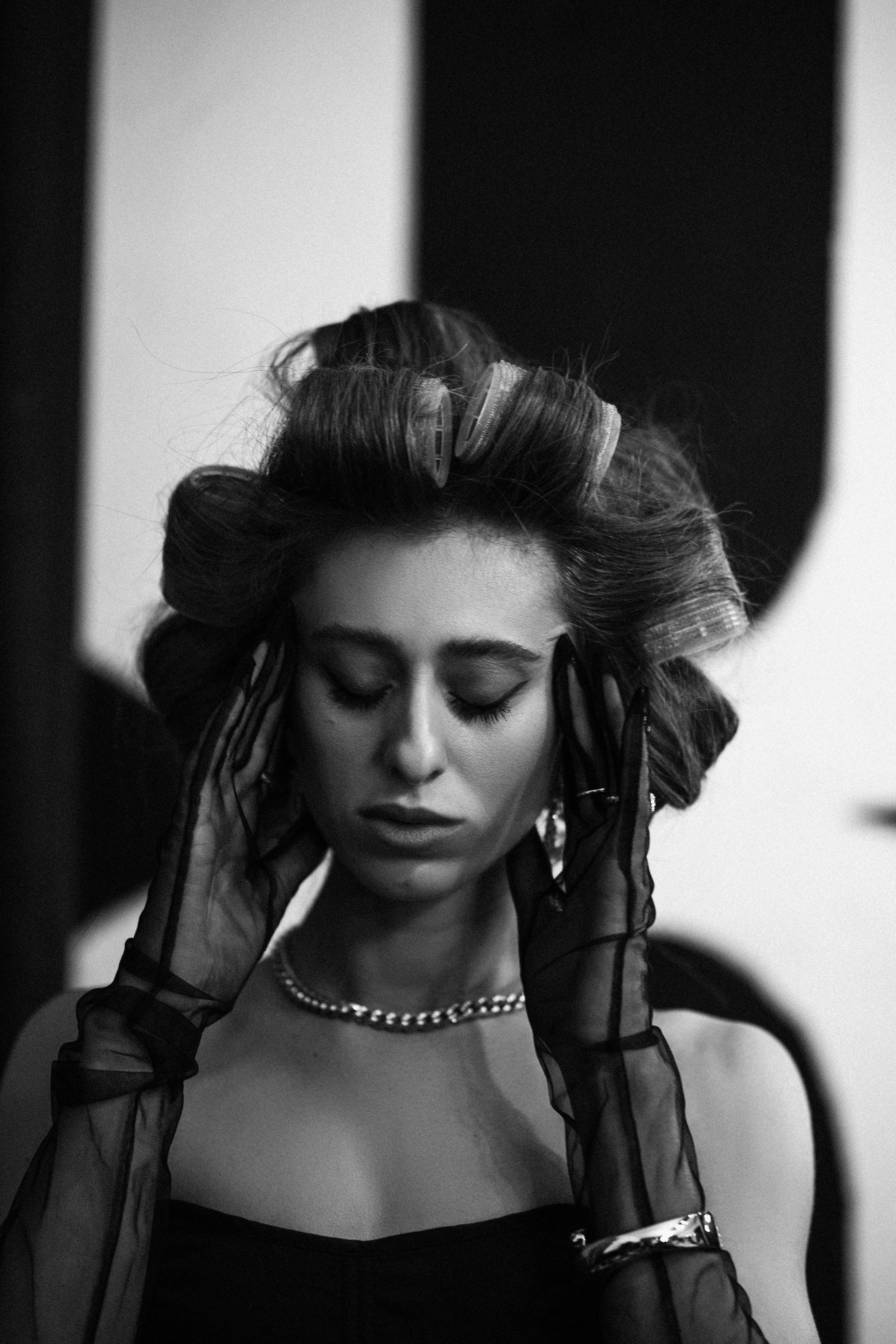 Александра. Главная