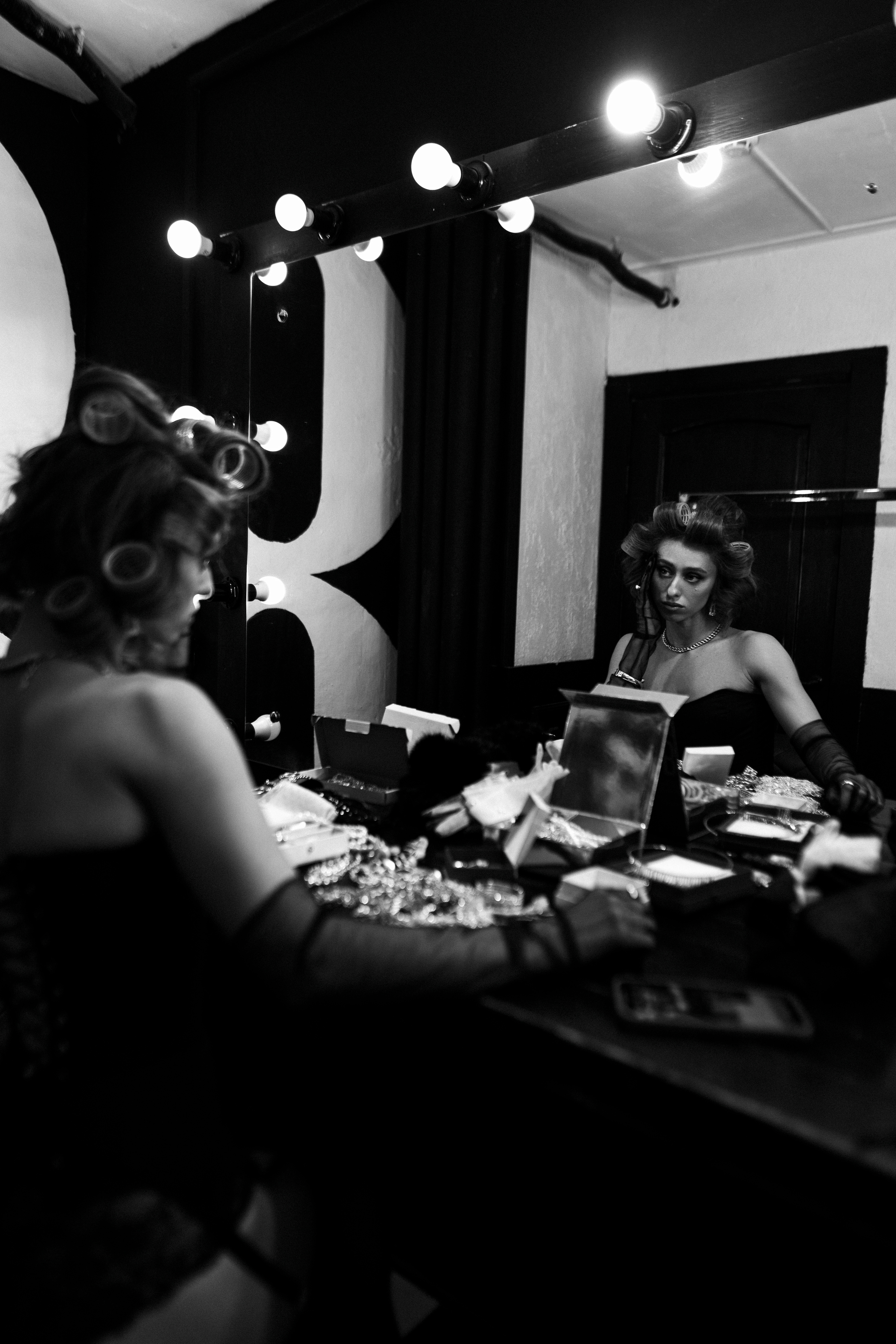 Александра. Главная