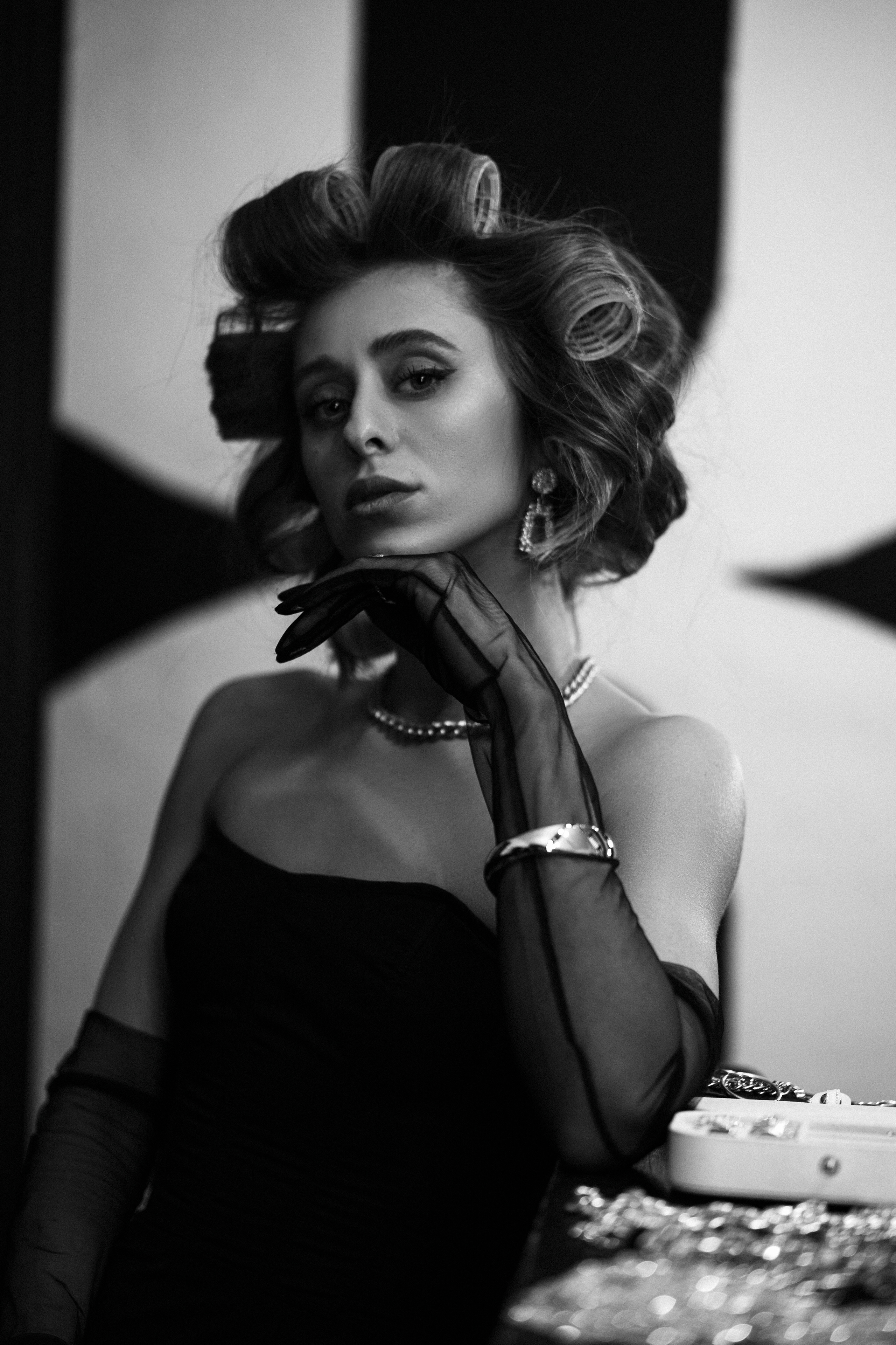 Александра. Главная