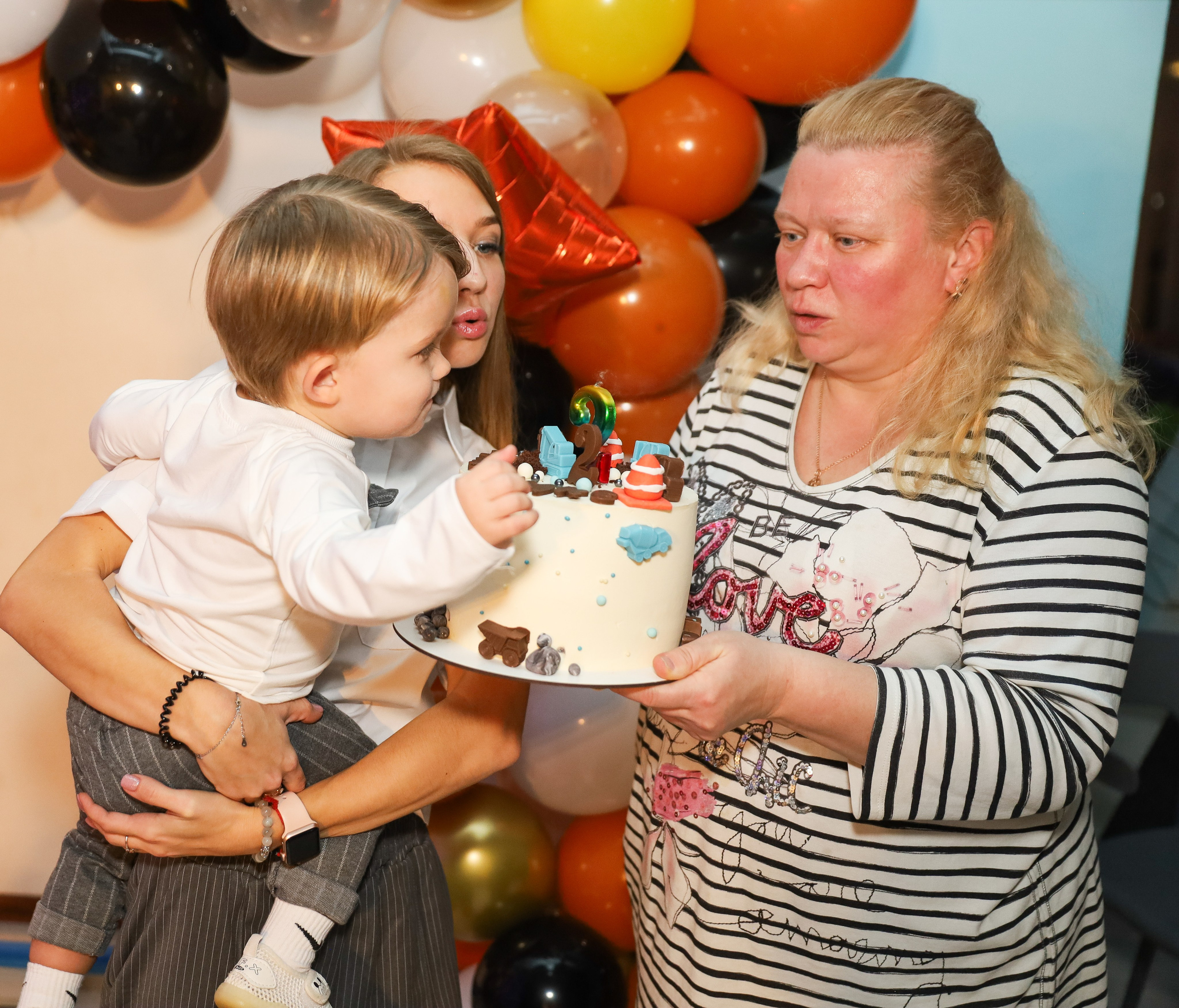 ДЕНЬ РОЖДЕНИЯ МАКСИМА 2 ГОДА. Фотограф мероприятий Ирина Каширина